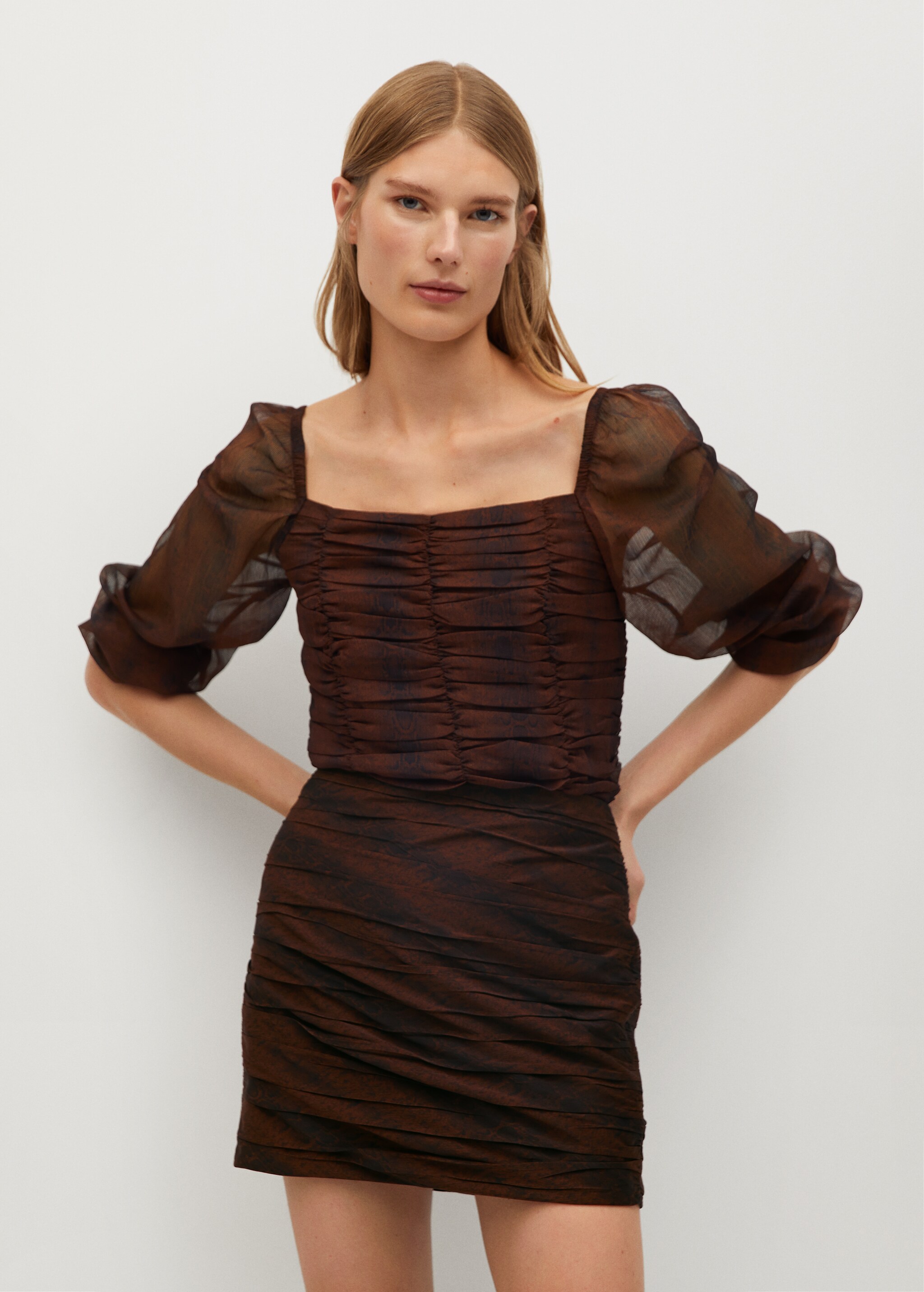 Blusa gasa estampada - Plano medio