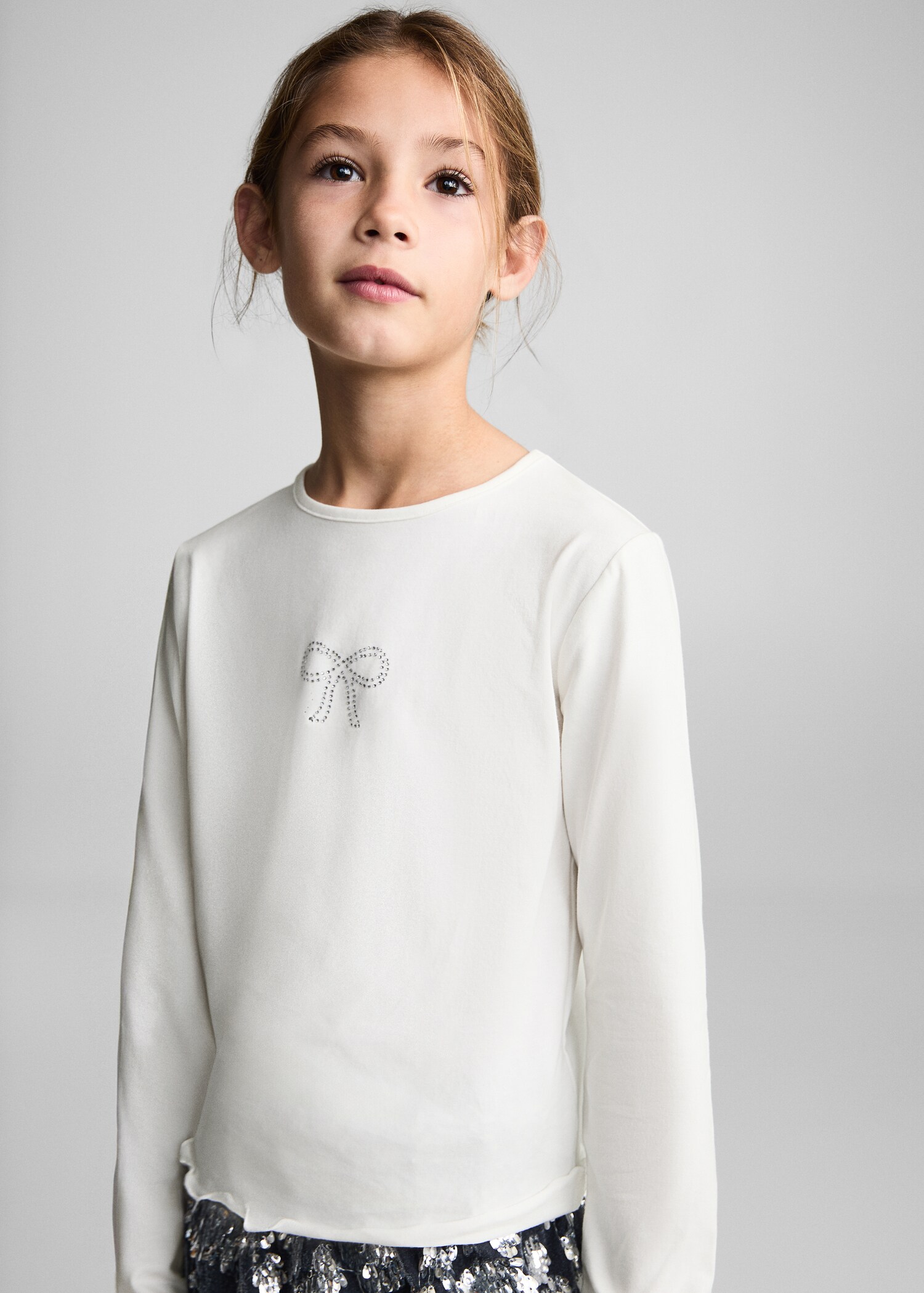Baumwoll-T-Shirt mit Strassverzierung - Mittlere Ansicht