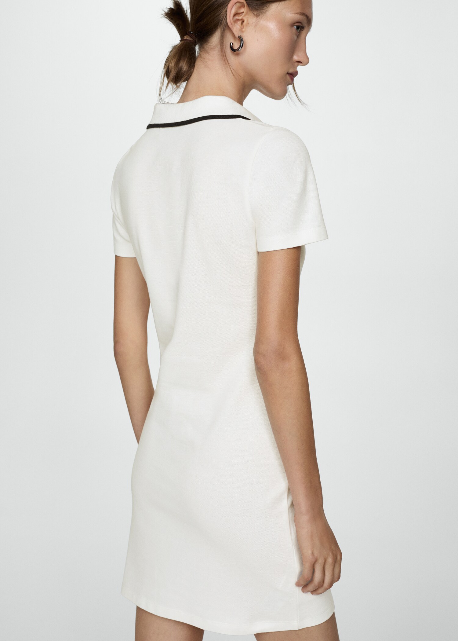 Polo neck dress - Reverse of the article