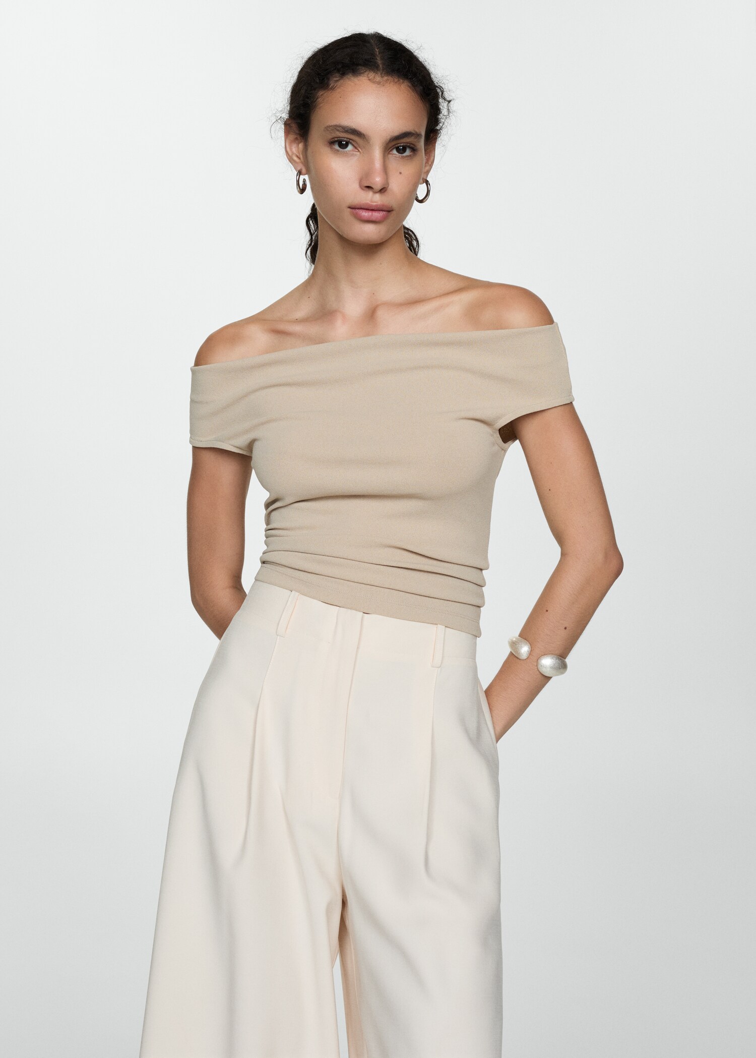 Wideleg trousers with elastic waist - Details of the article 1