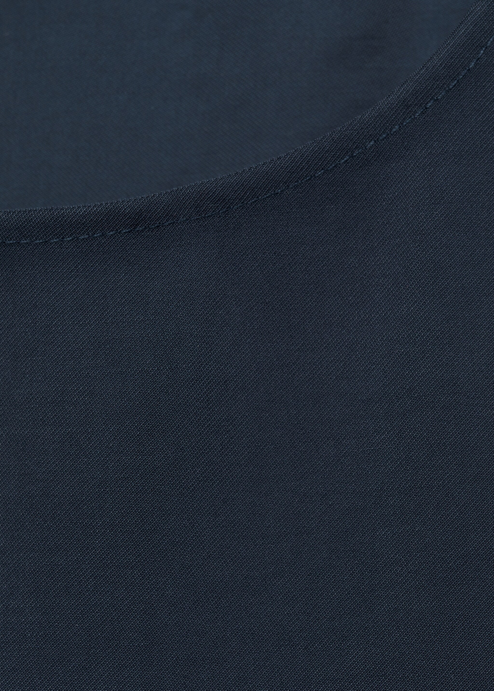 Fluid strapless top - Details of the article 8