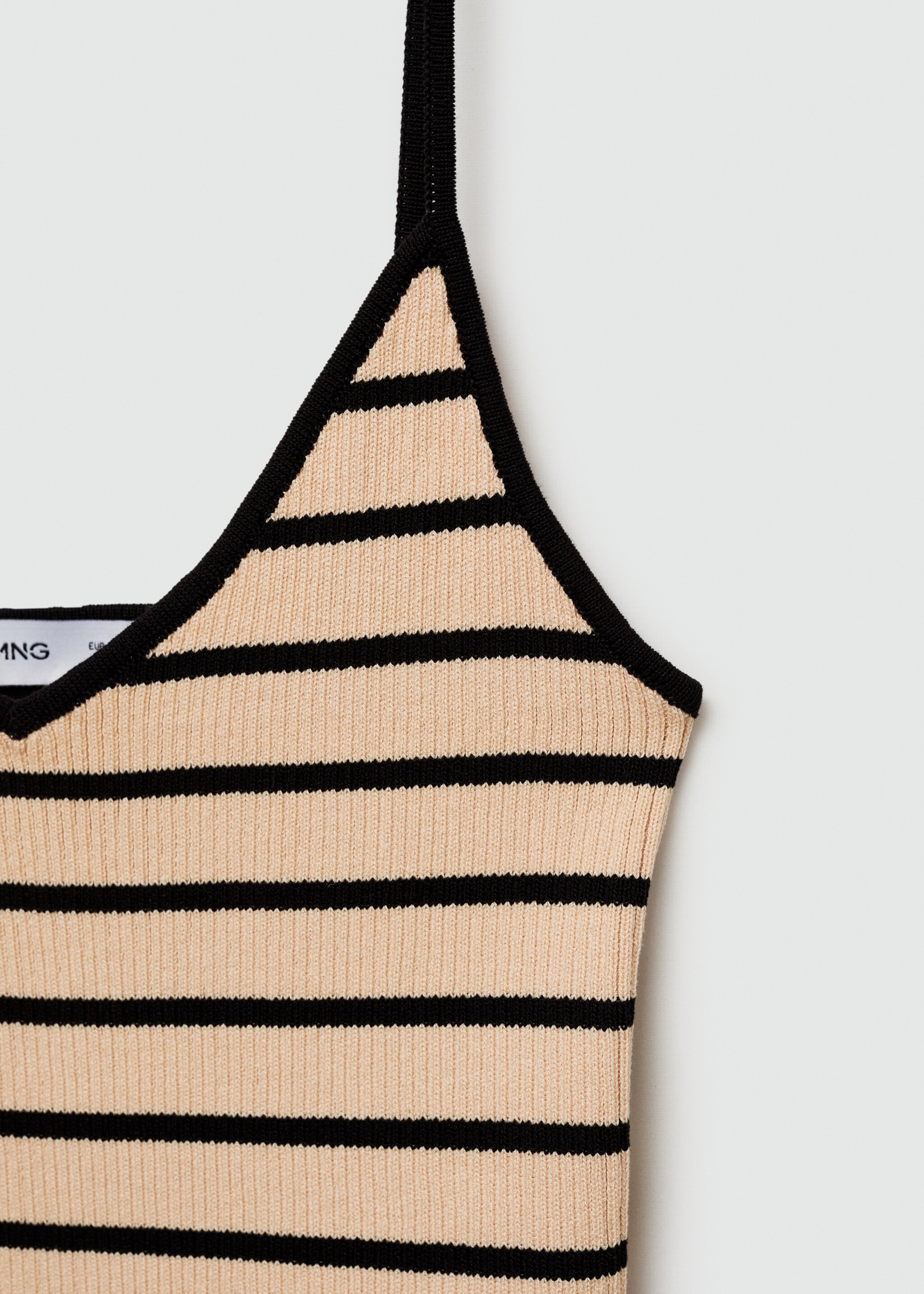 Ribbed top with thin straps - Details of the article 8, Sand. Ref: 77050340-00.
