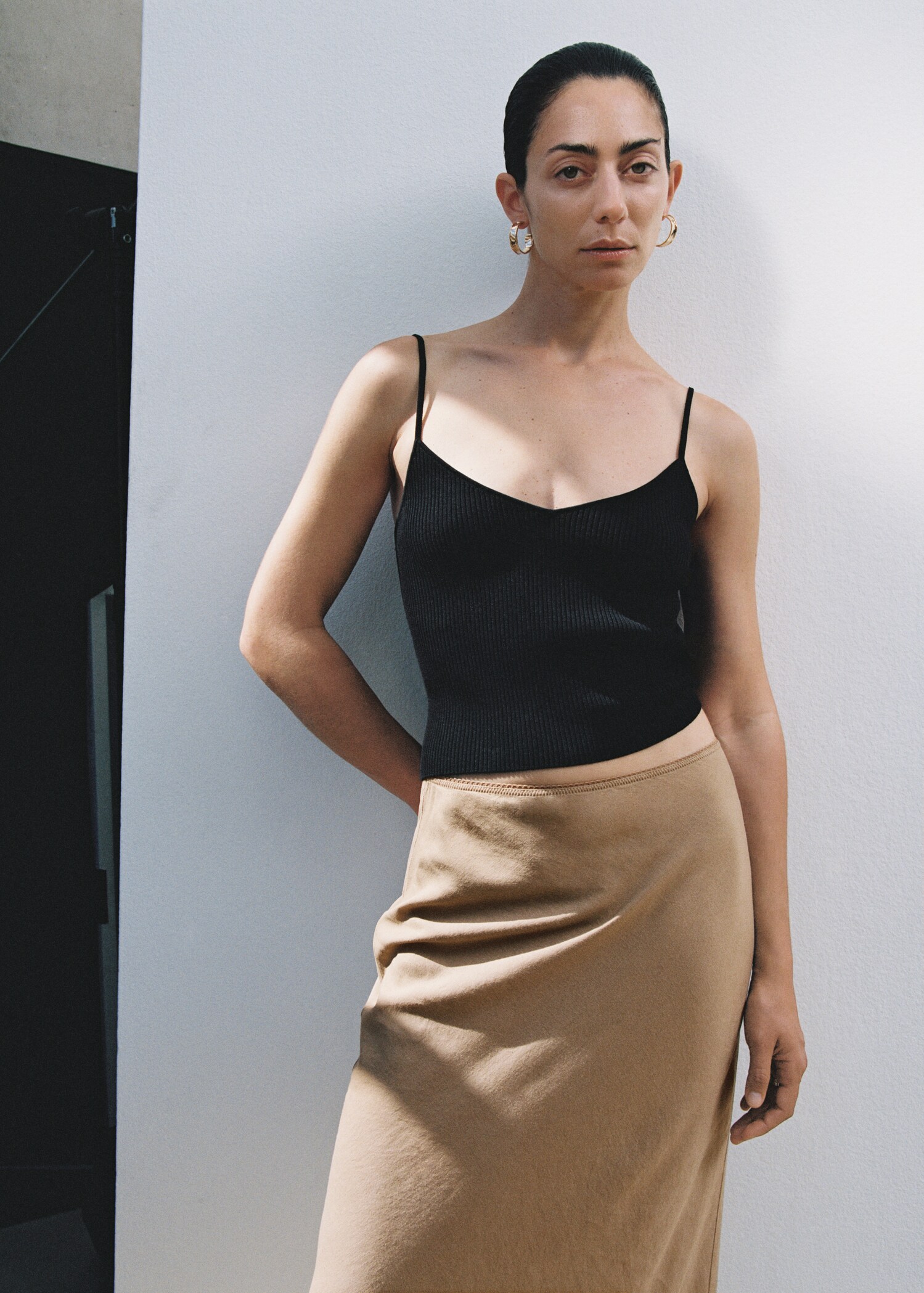 Ribbed top with thin straps - Details of the article 6