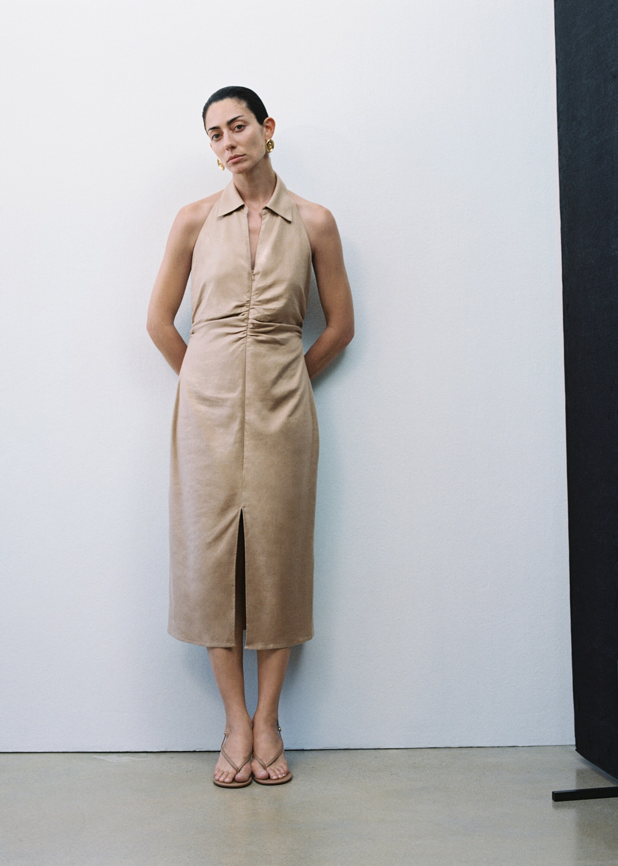 Polo-neck dress with opening - Details of the article 6