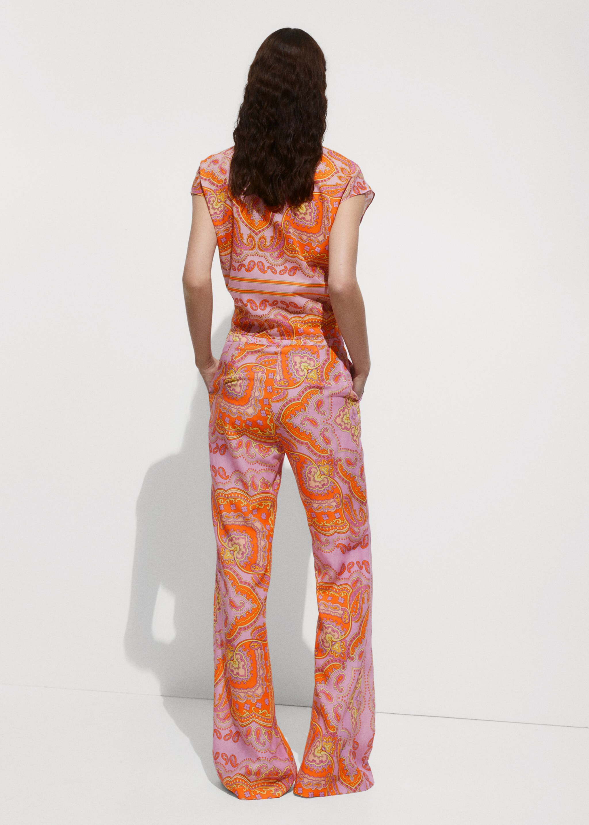 Printed lyocell trousers - Reverse of the article