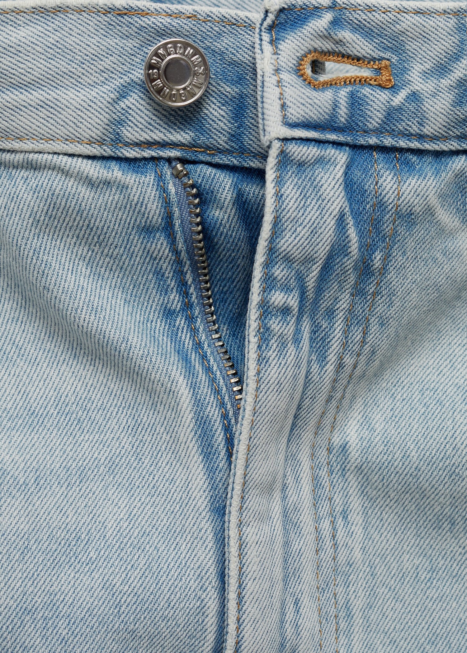 Jeans-Minirock mit ausgefranstem Saum - Detail des Artikels 8