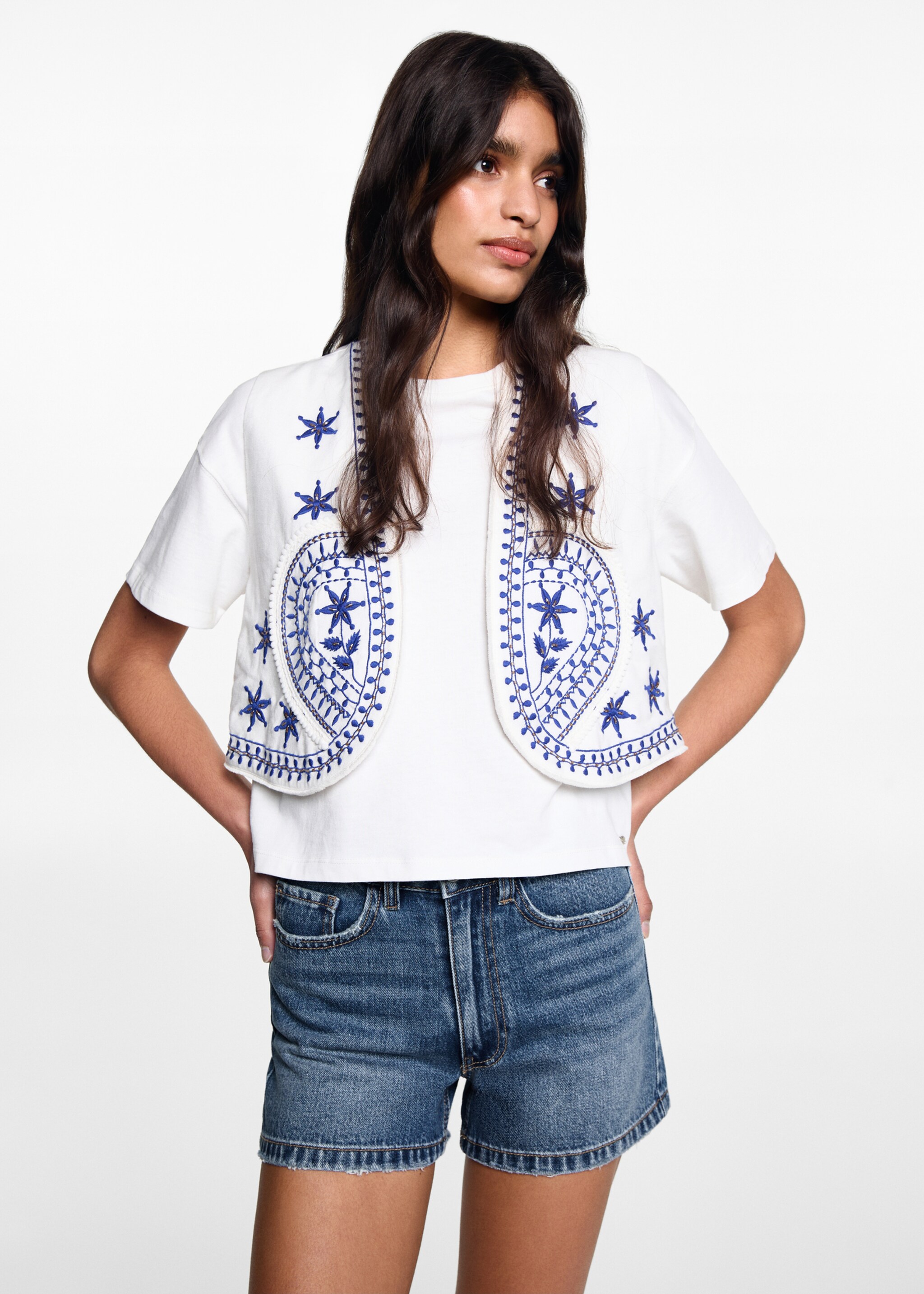 Gerade Jeans-Shorts - Mittlere Ansicht