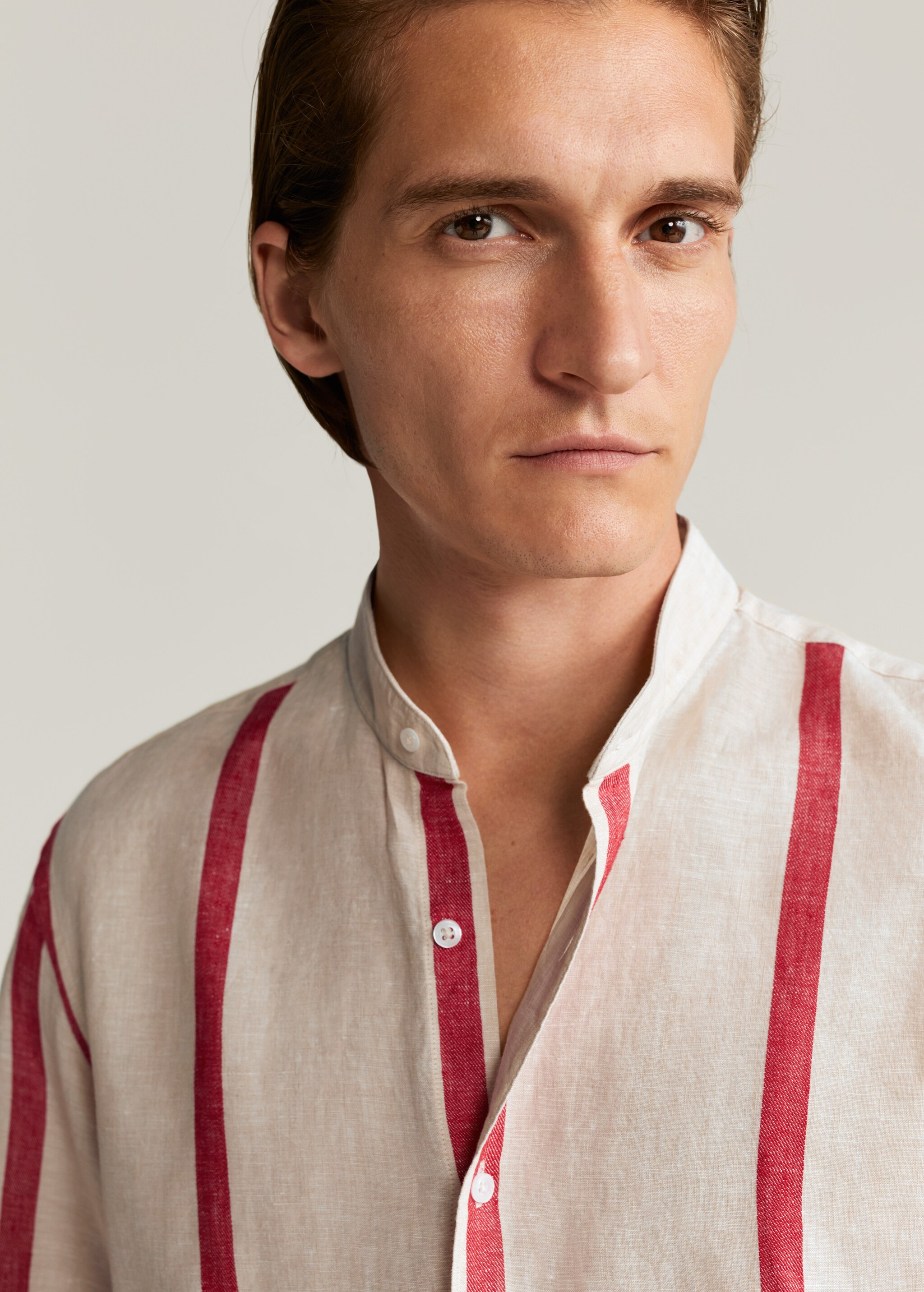Camisa regular fit 100% lino - Detalle del artículo 1