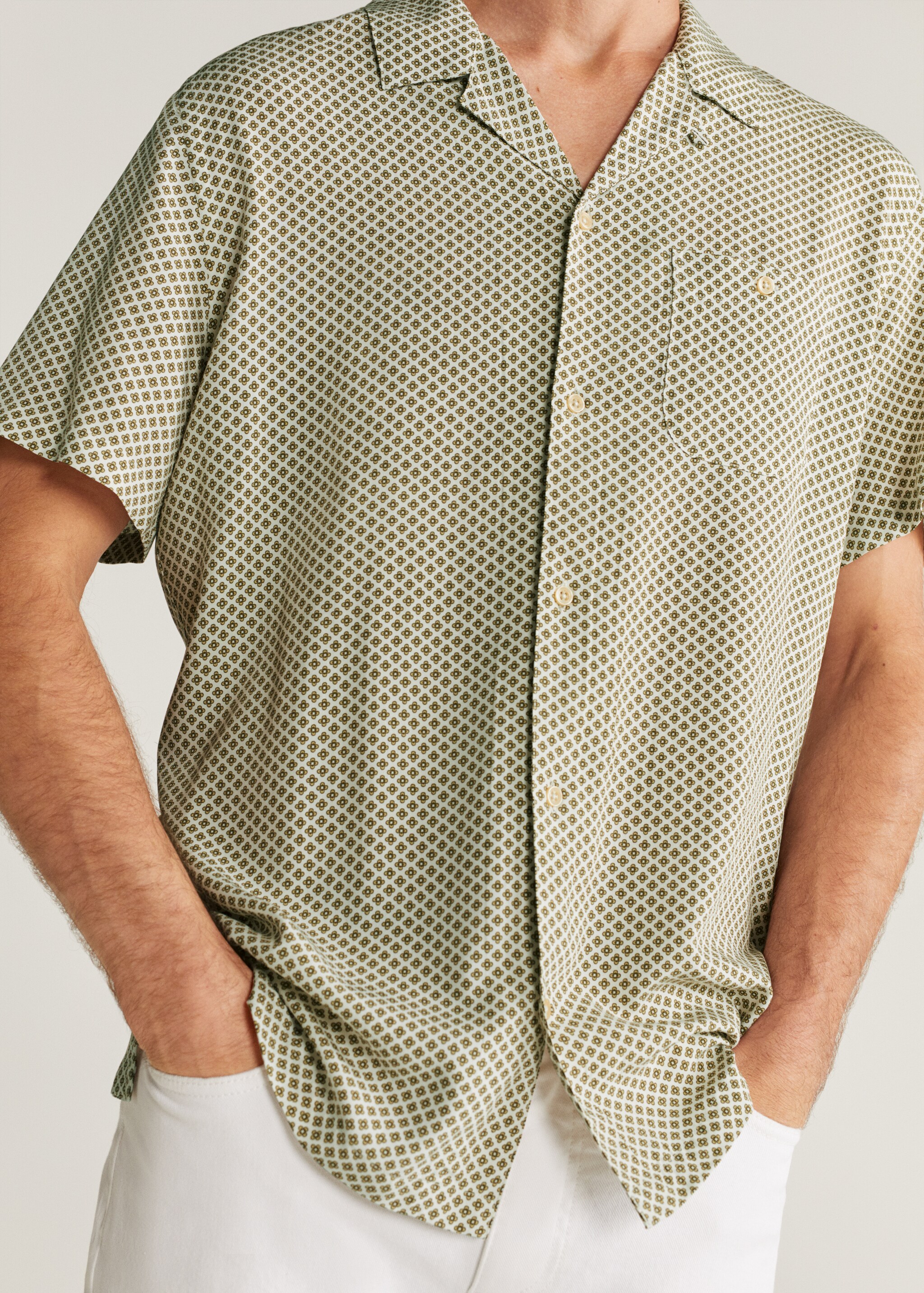 Regular fit geometric print shirt - Details of the article 2
