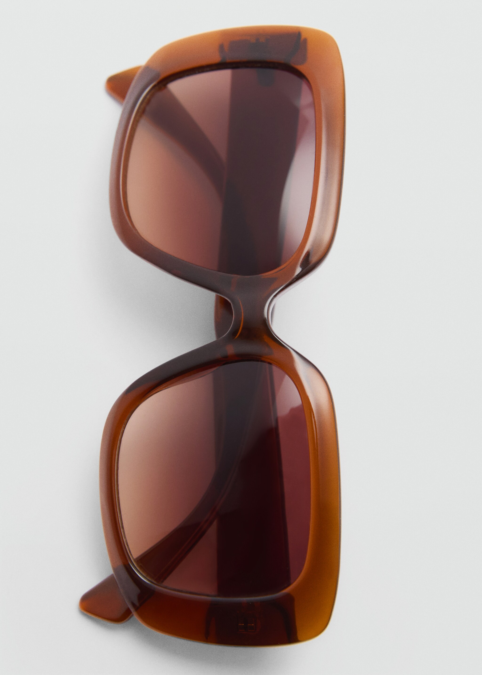 Viereckige Sonnenbrille - Detail des Artikels 2