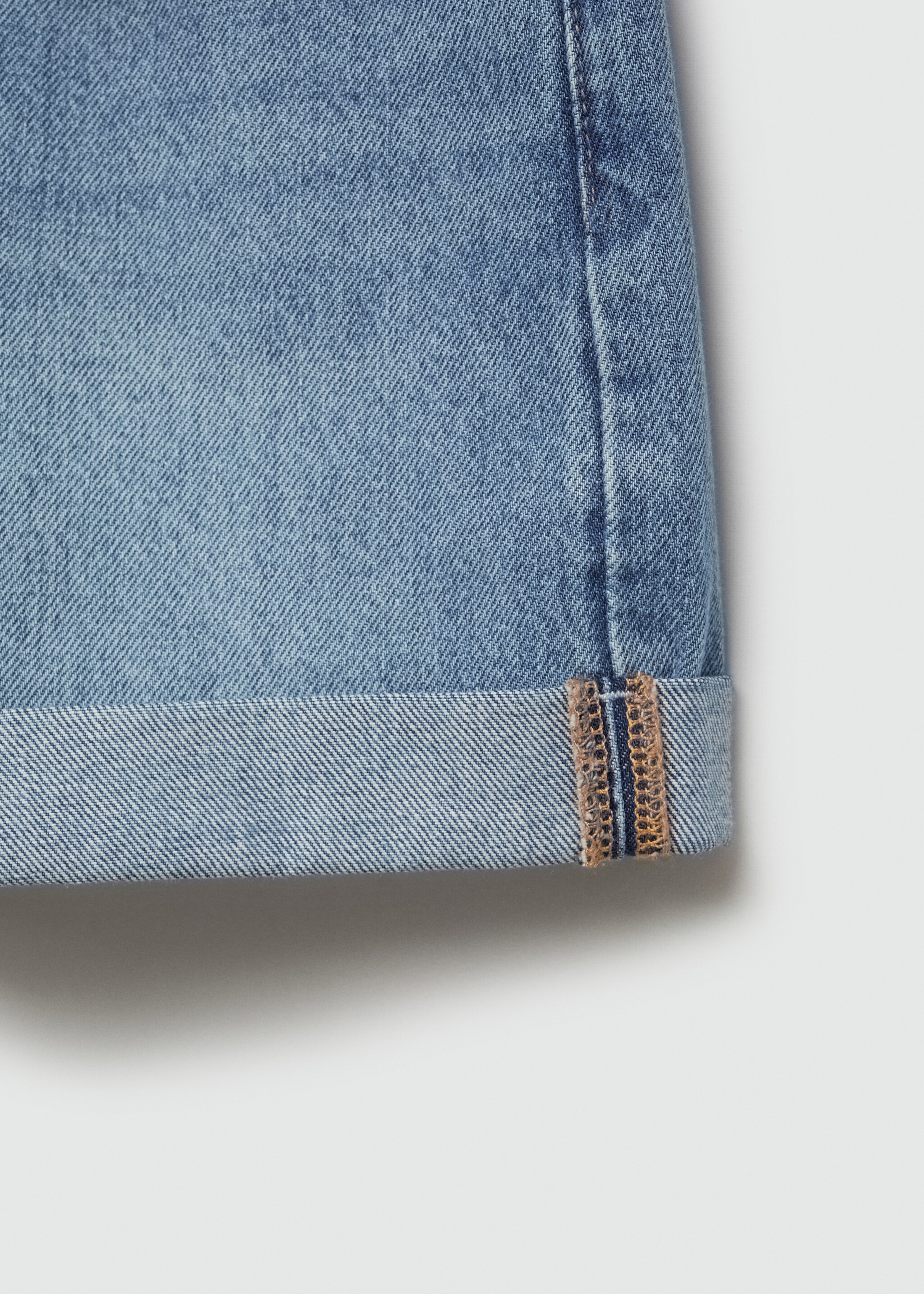 Short jean mom-fit - Détail de l'article 0
