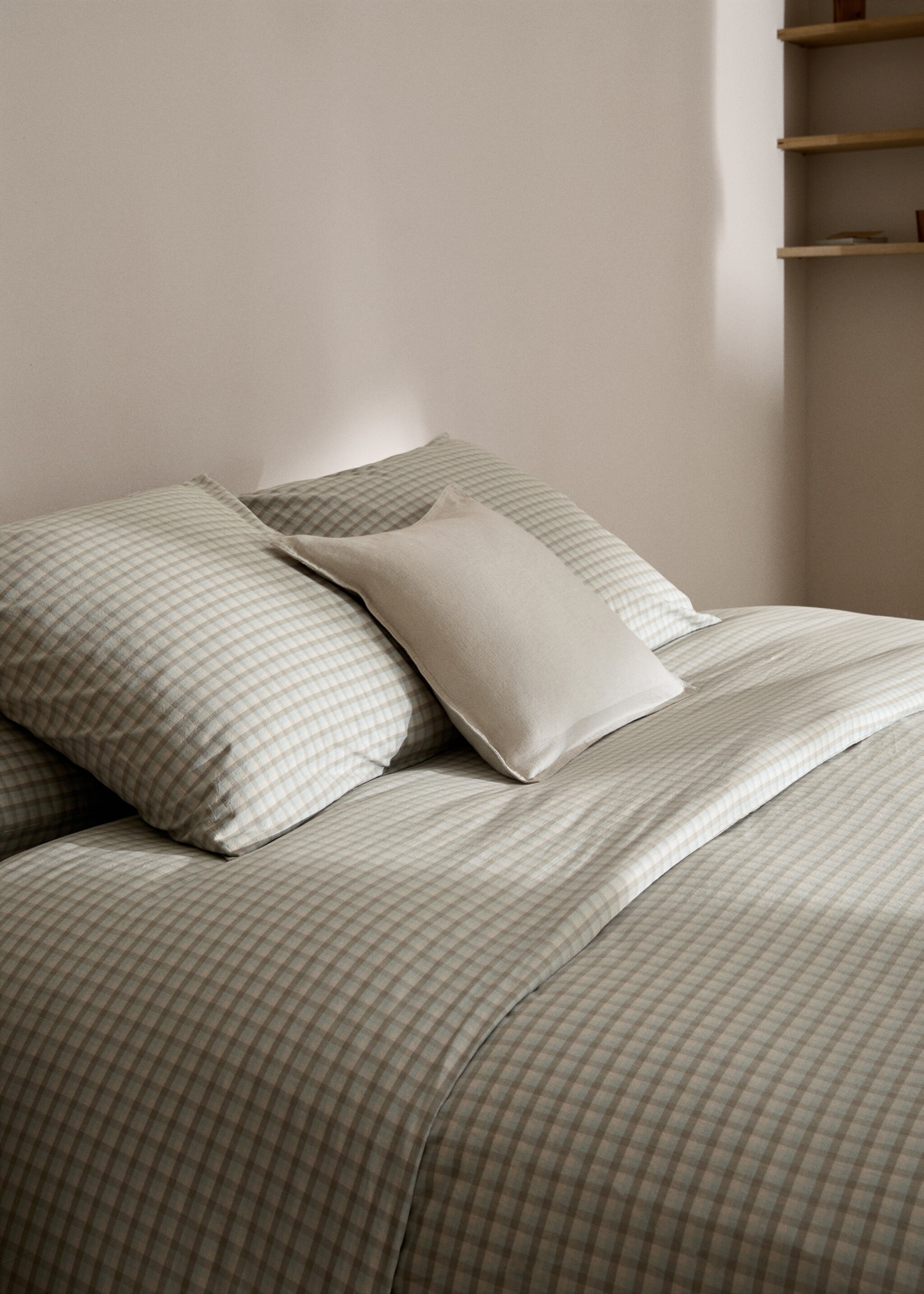 Baumwollbettbezug mit Vichy-Karomuster für 180 cm Bett - Detail des Artikels 7, Beige. Ref: 77050578-00.