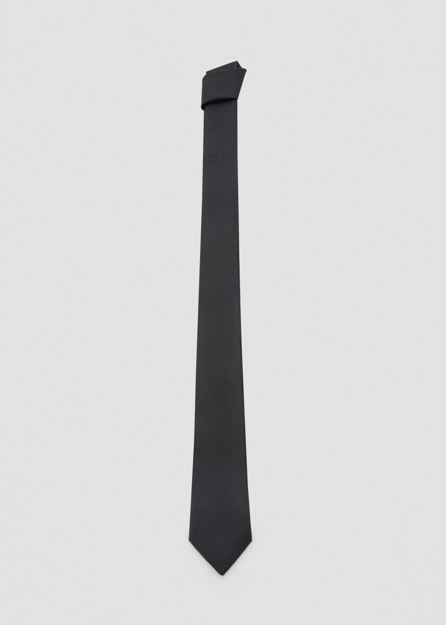 Corbata estructura anti-arrugas - Artículo sin modelo