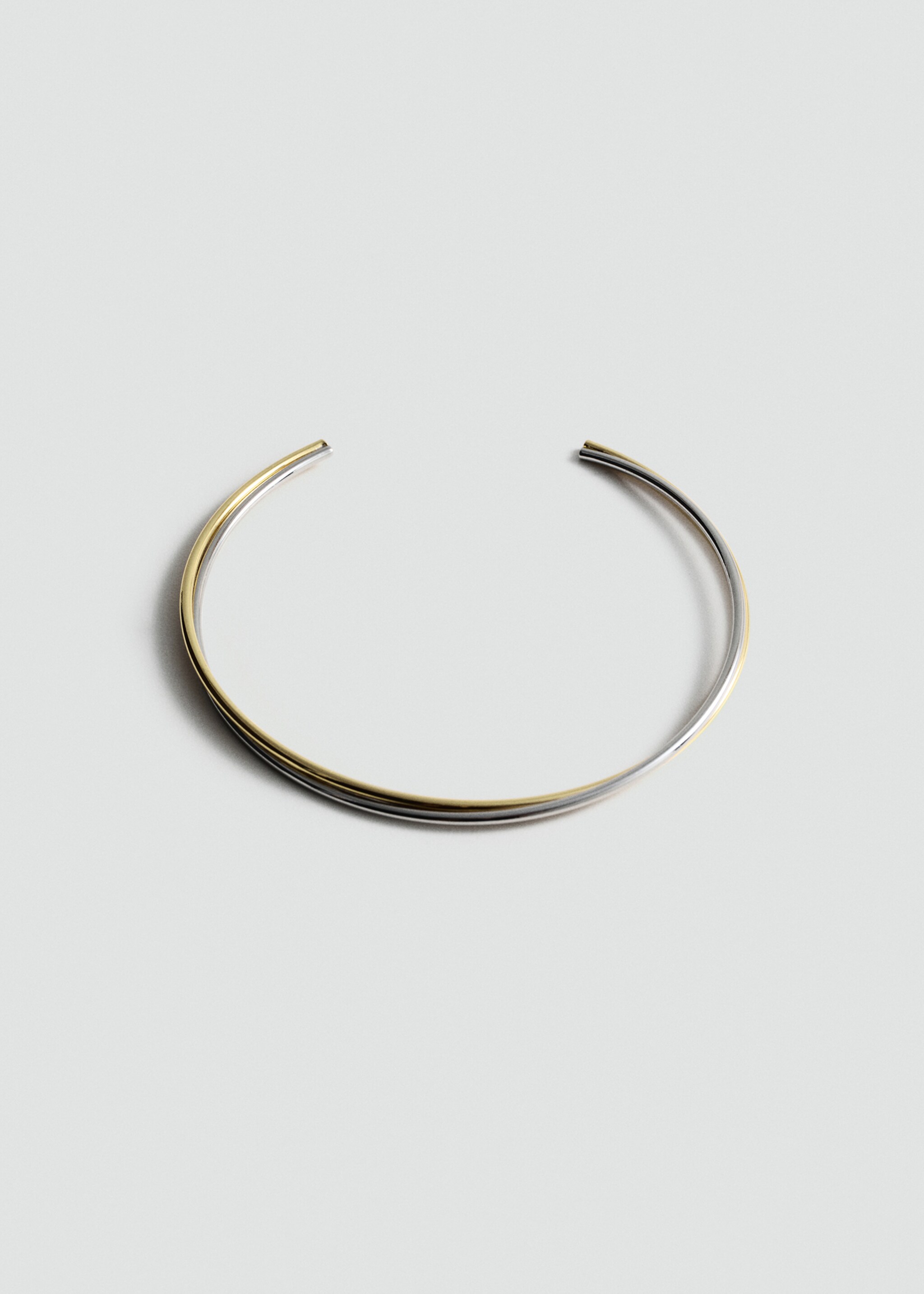 Interlocking hoop earrings and choker - Article without model