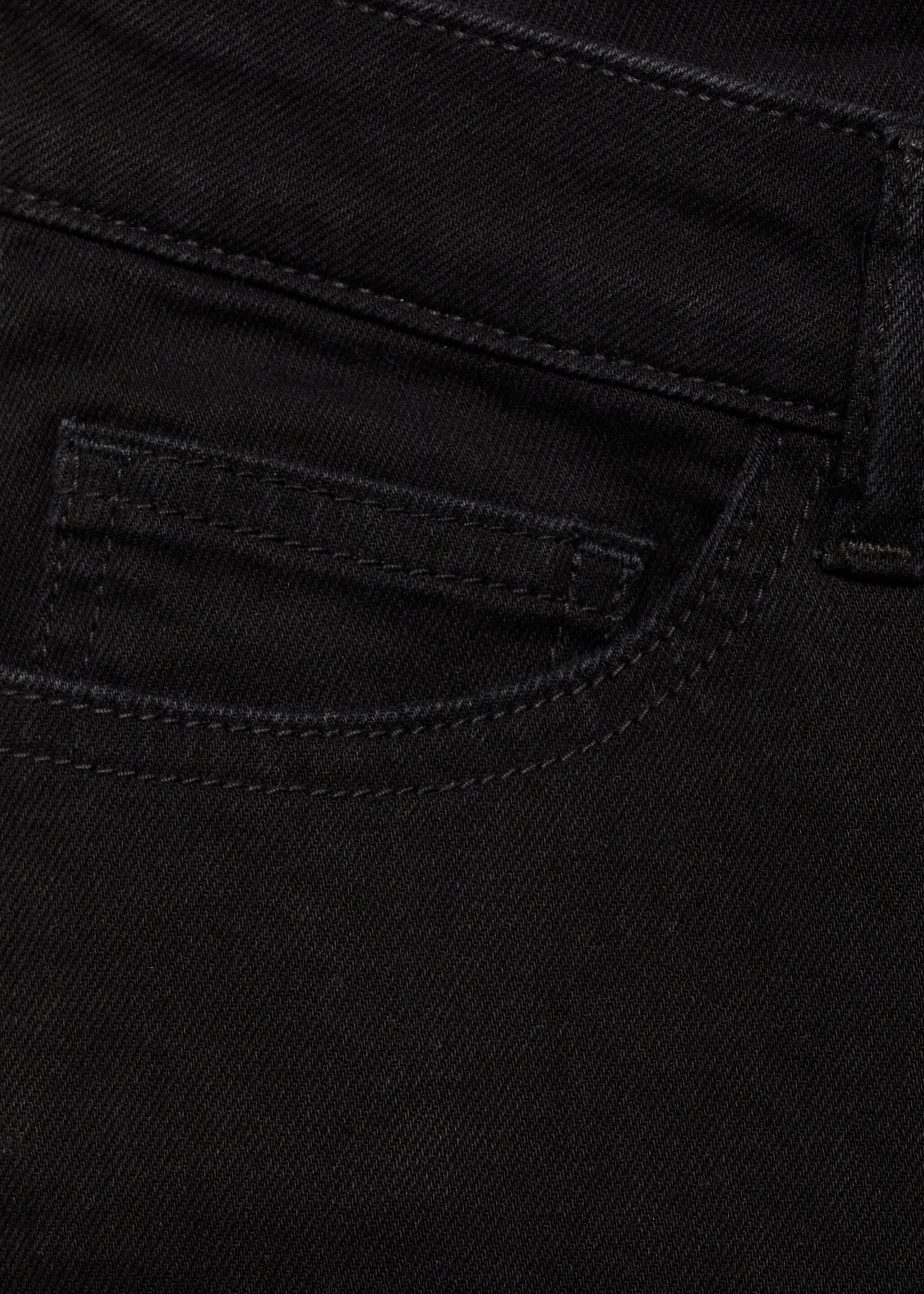Short revers - Détail de l'article 8