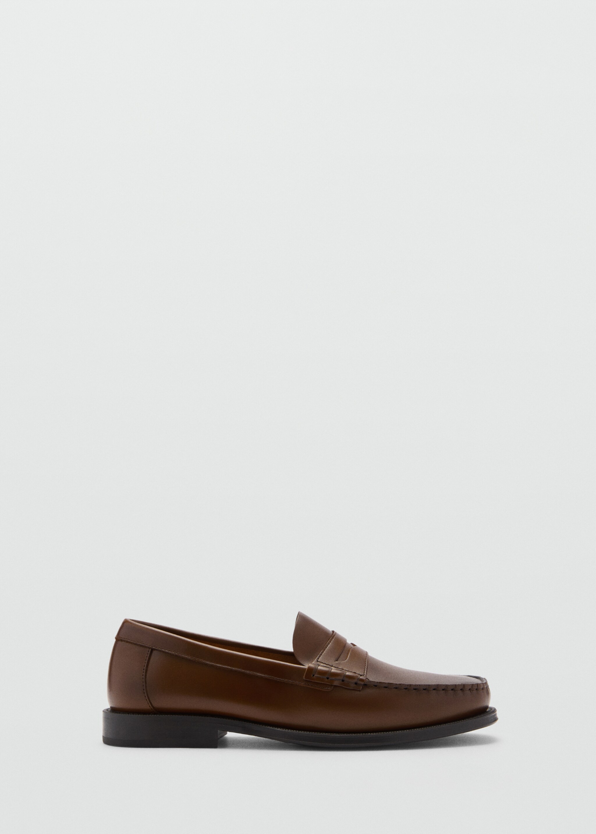 Aged-leather loafers - Article without model, Leather. Ref: 77050624-00.