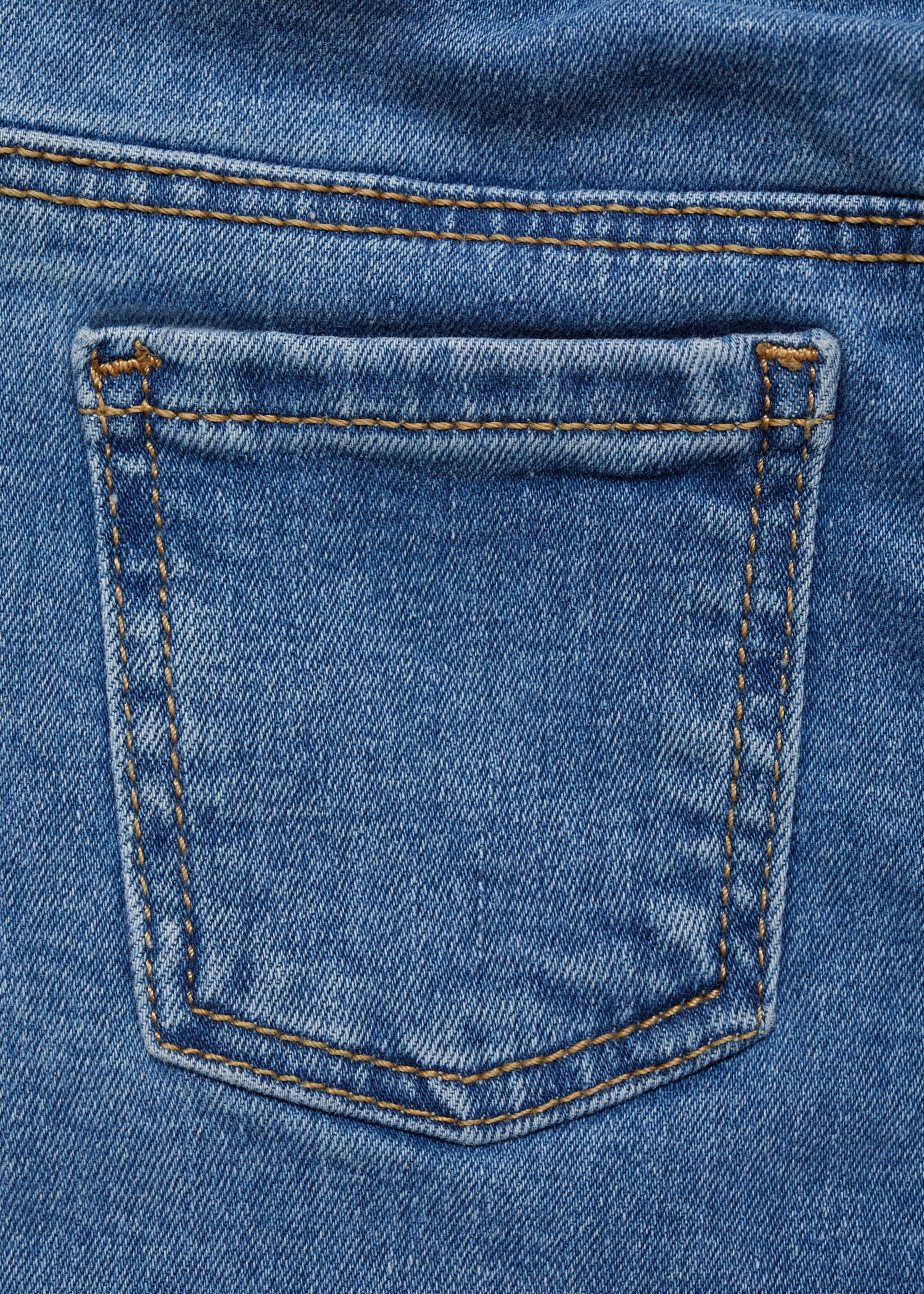 Jeans mit Tunnelzug - Detail des Artikels 8, Mittelblau. Ref: 77051507-00.