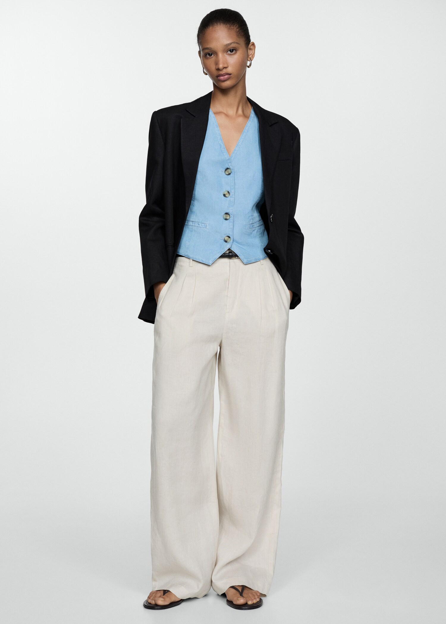 Denim-effect lyocell waistcoat - Details of the article 2
