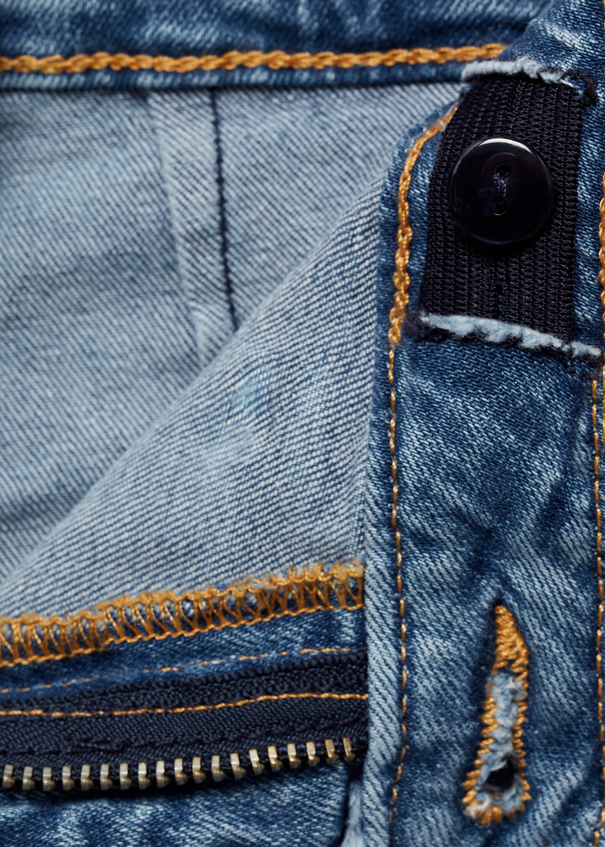 Jeans culotte bajo deshilachado - Detalle del artículo 8, Azul oscuro. Ref: 77052538-00.