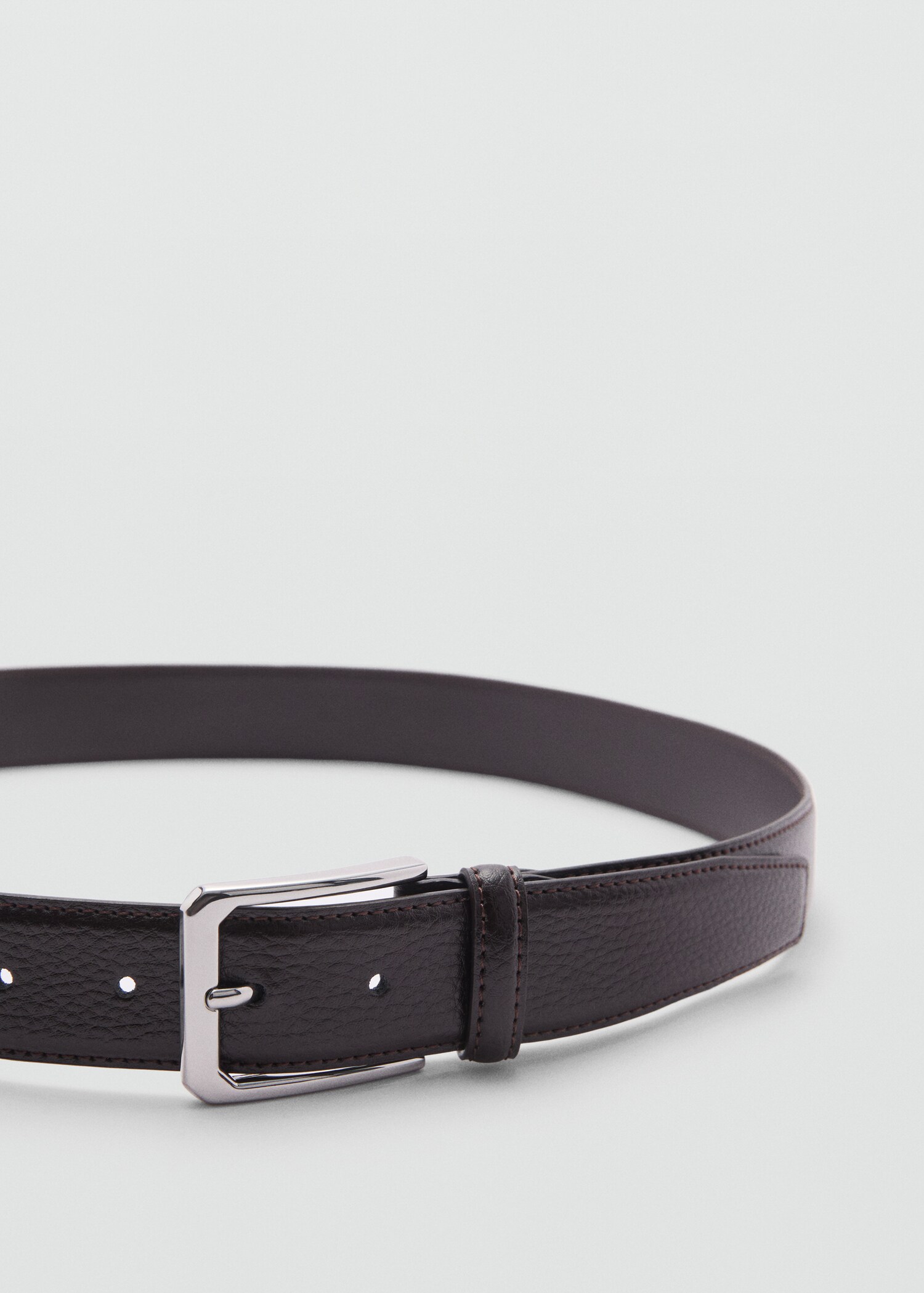 Ceinture 100 % cuir grainé - Plan moyen