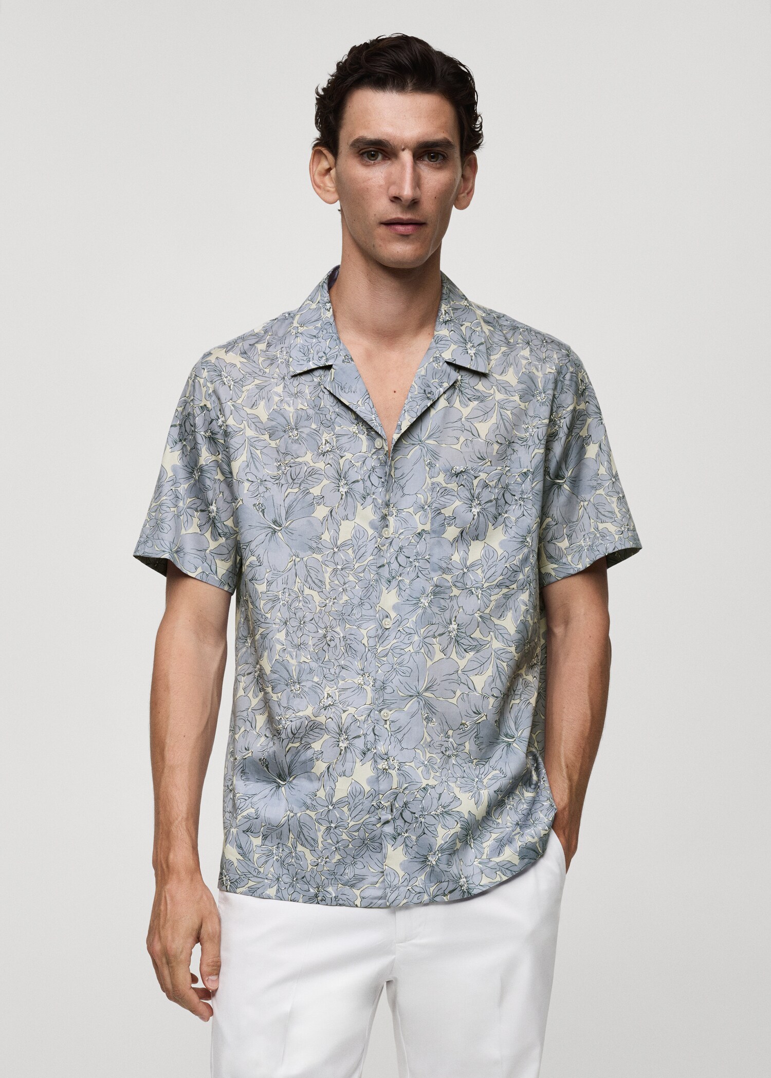 Camisa 100% algodón estampado flores - Plano medio