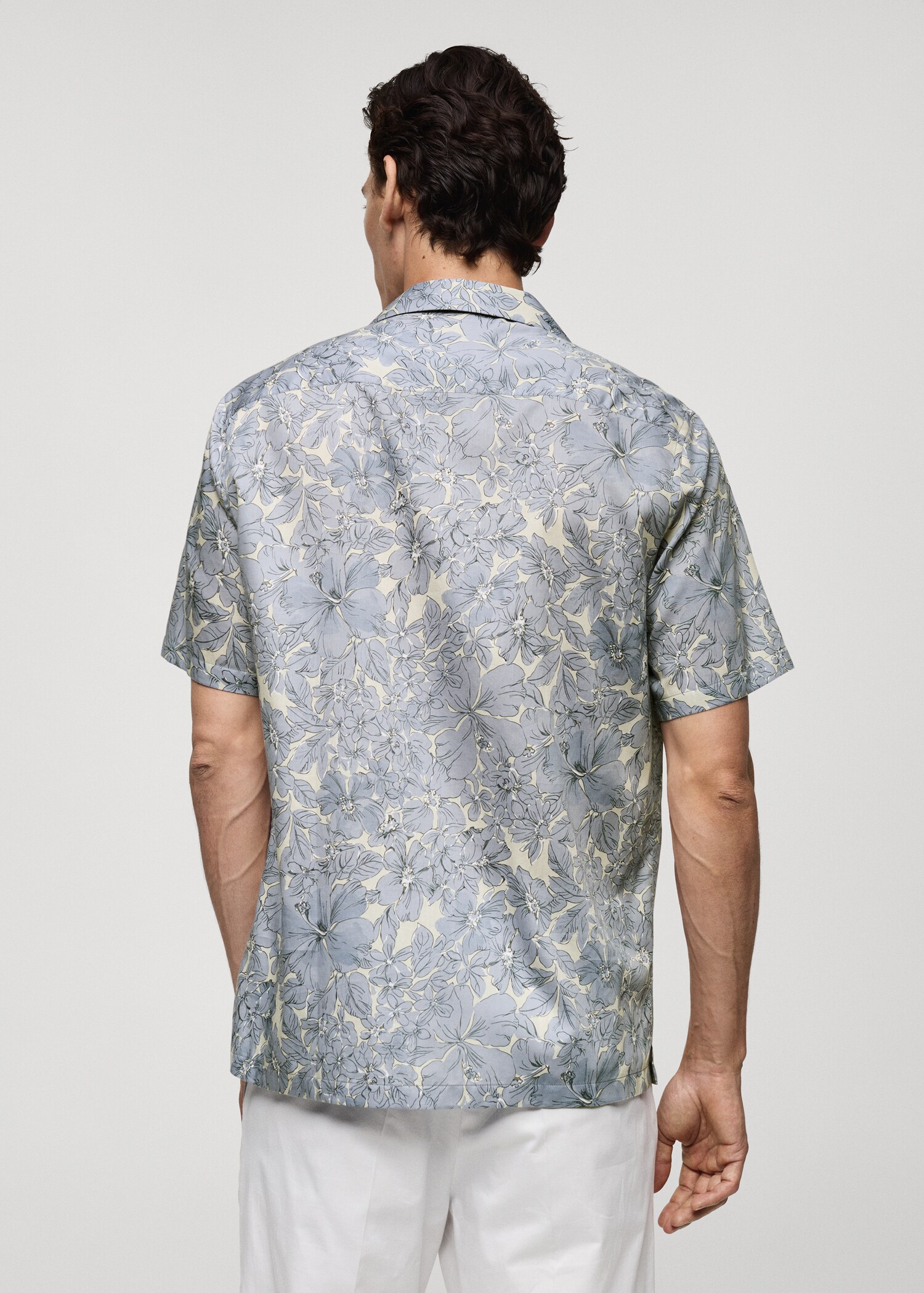 Camisa 100% algodón estampado flores - Reverso del artículo