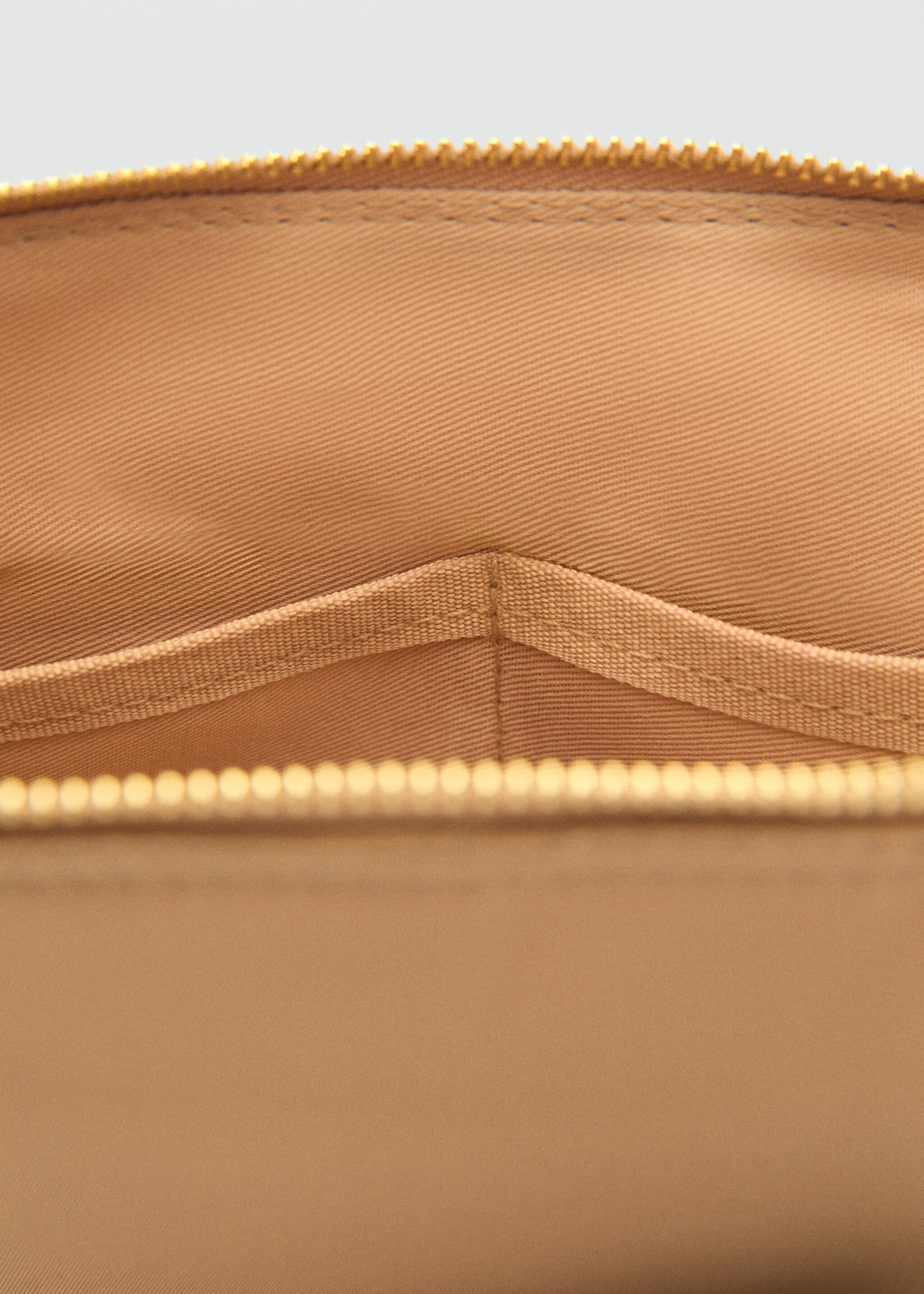 Logo laptop case - Details of the article 1, Beige. Ref: 77052549-00.