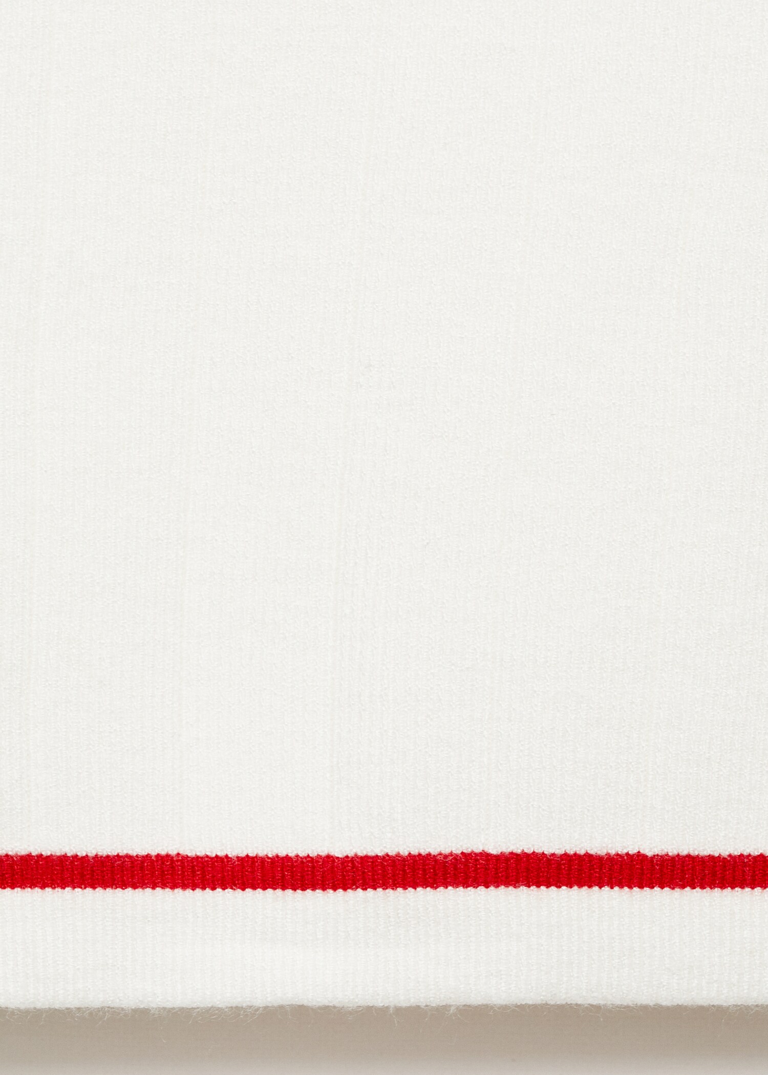 Strick-Top mit Kontrastabschlüssen - Detail des Artikels 0