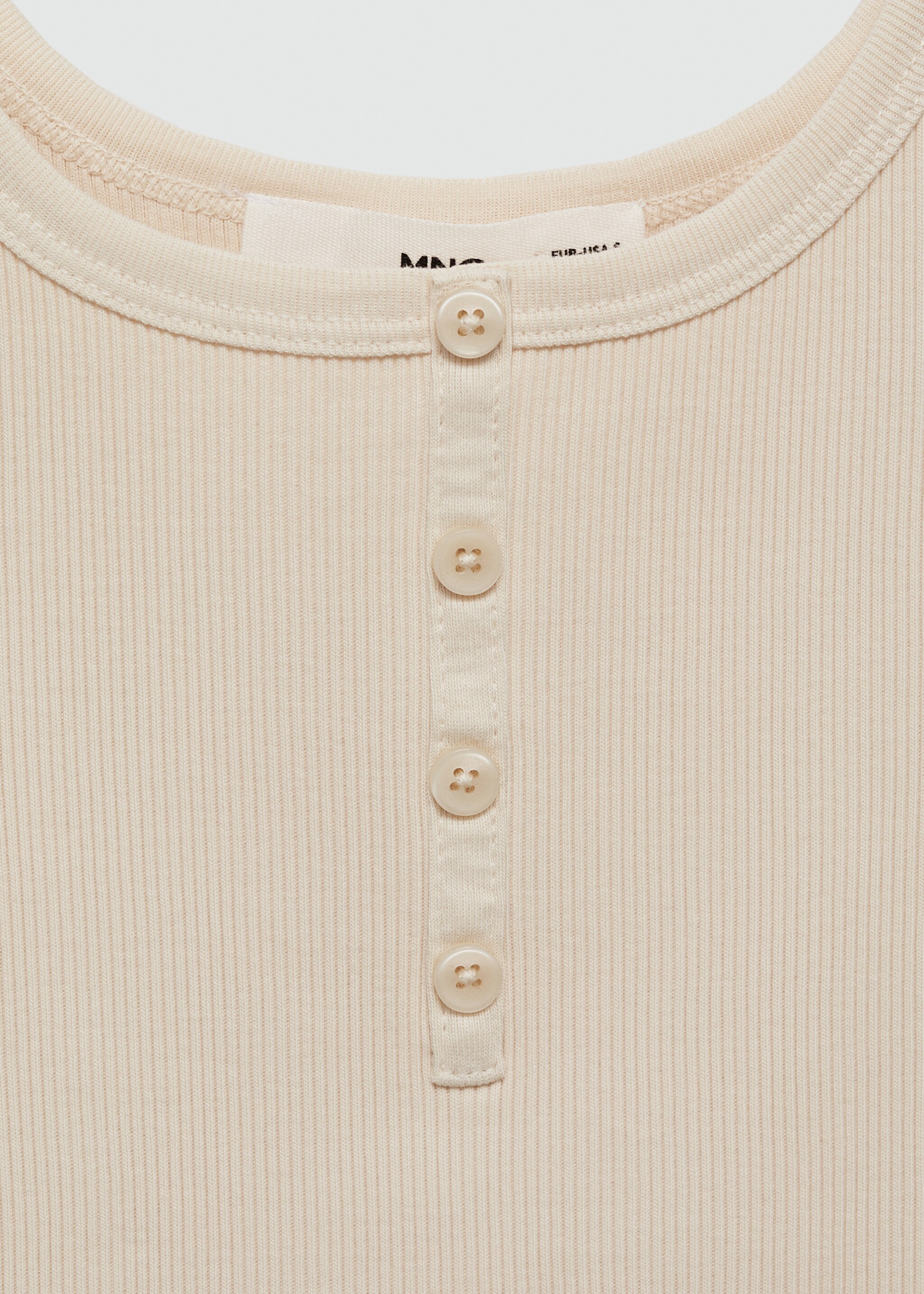 Top with straps and buttons - Details of the article 8