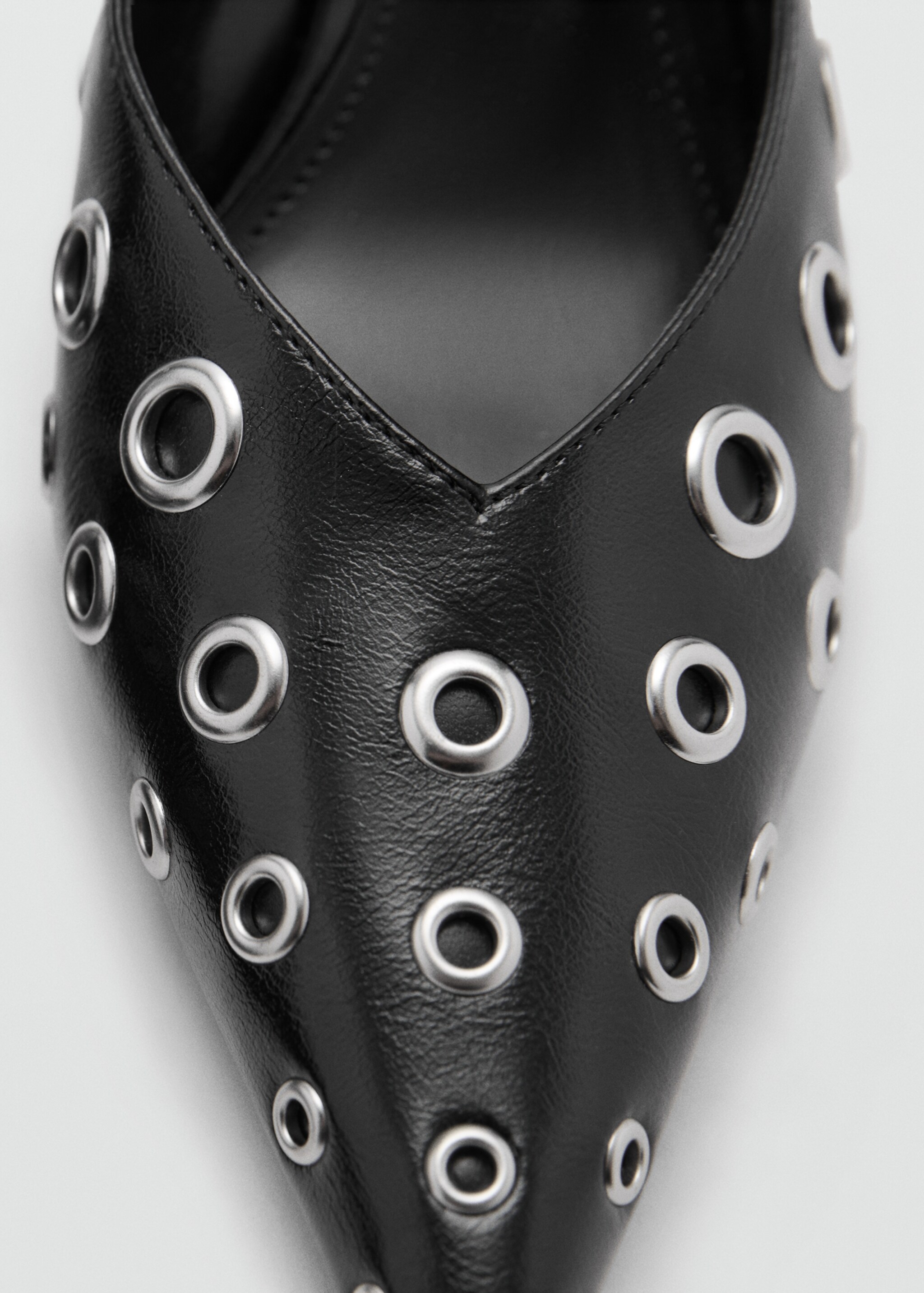 Slingback shoes with metallic detail - Details of the article 2, Black. Ref: 77052924-00.