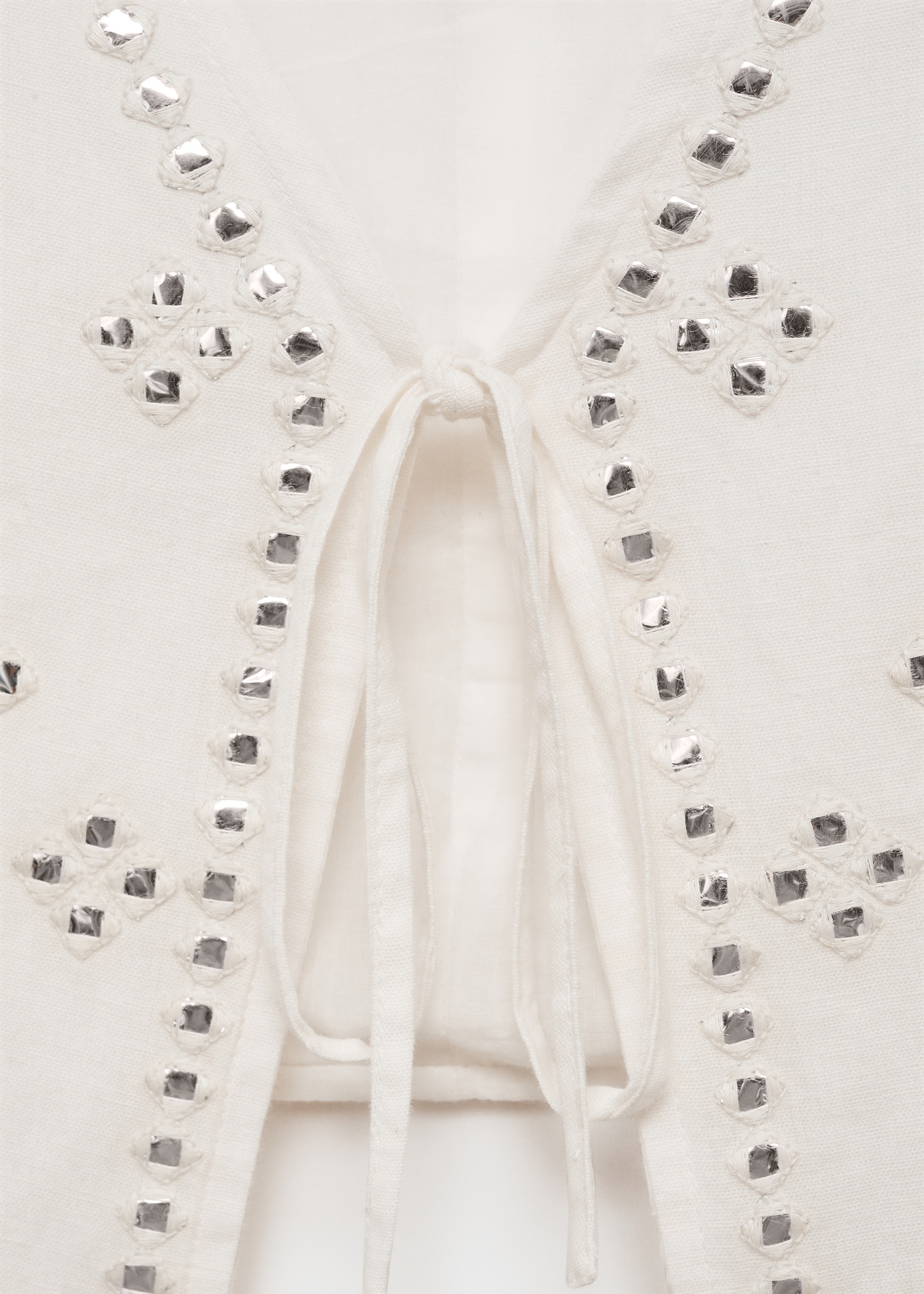 Rhinestone top with bow - Details of the article 8