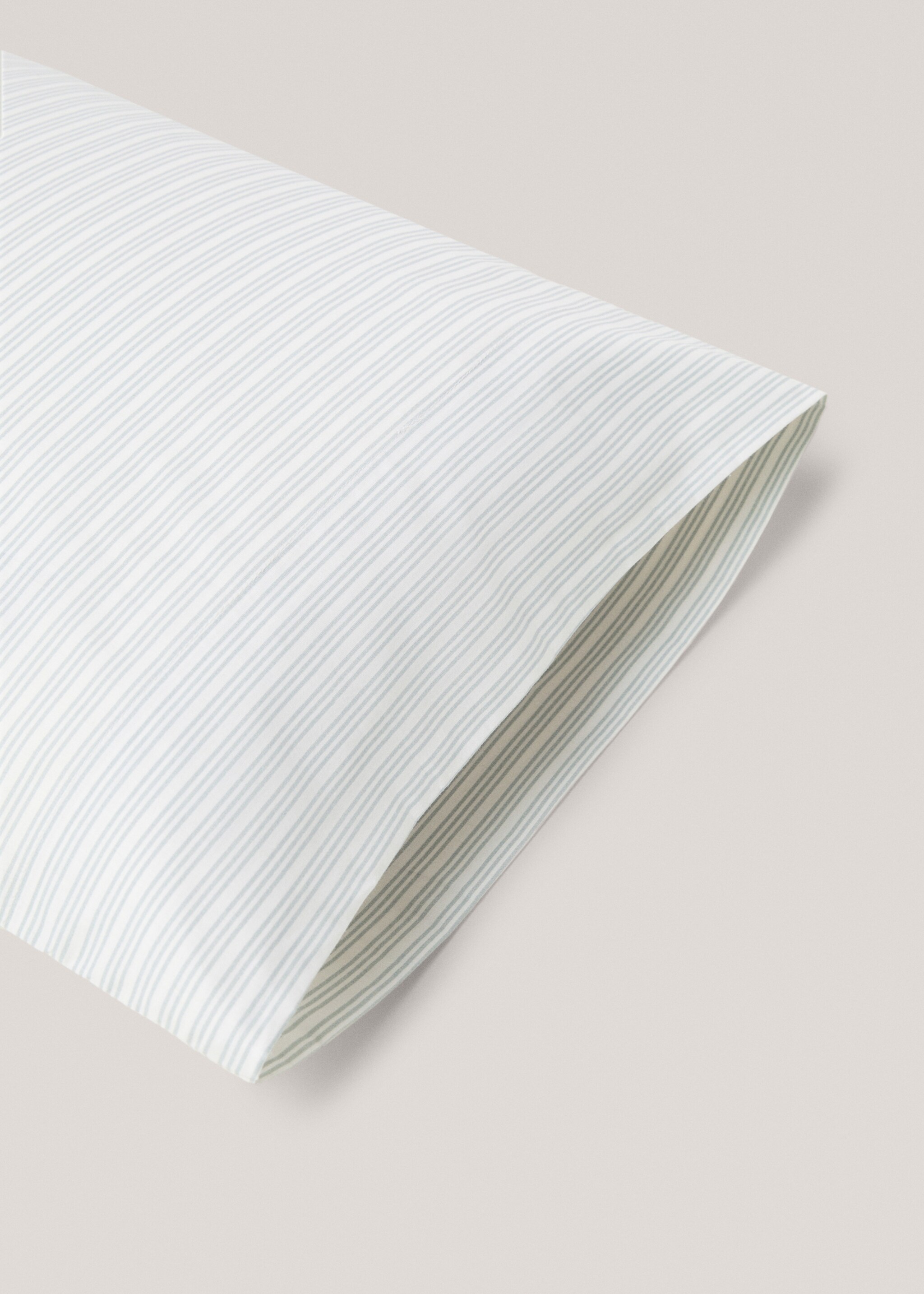 Kussensloop met streepjesprint 45x110cm - Detail van het artikel 1, Aquamarijn. Ref: 77053281-00.