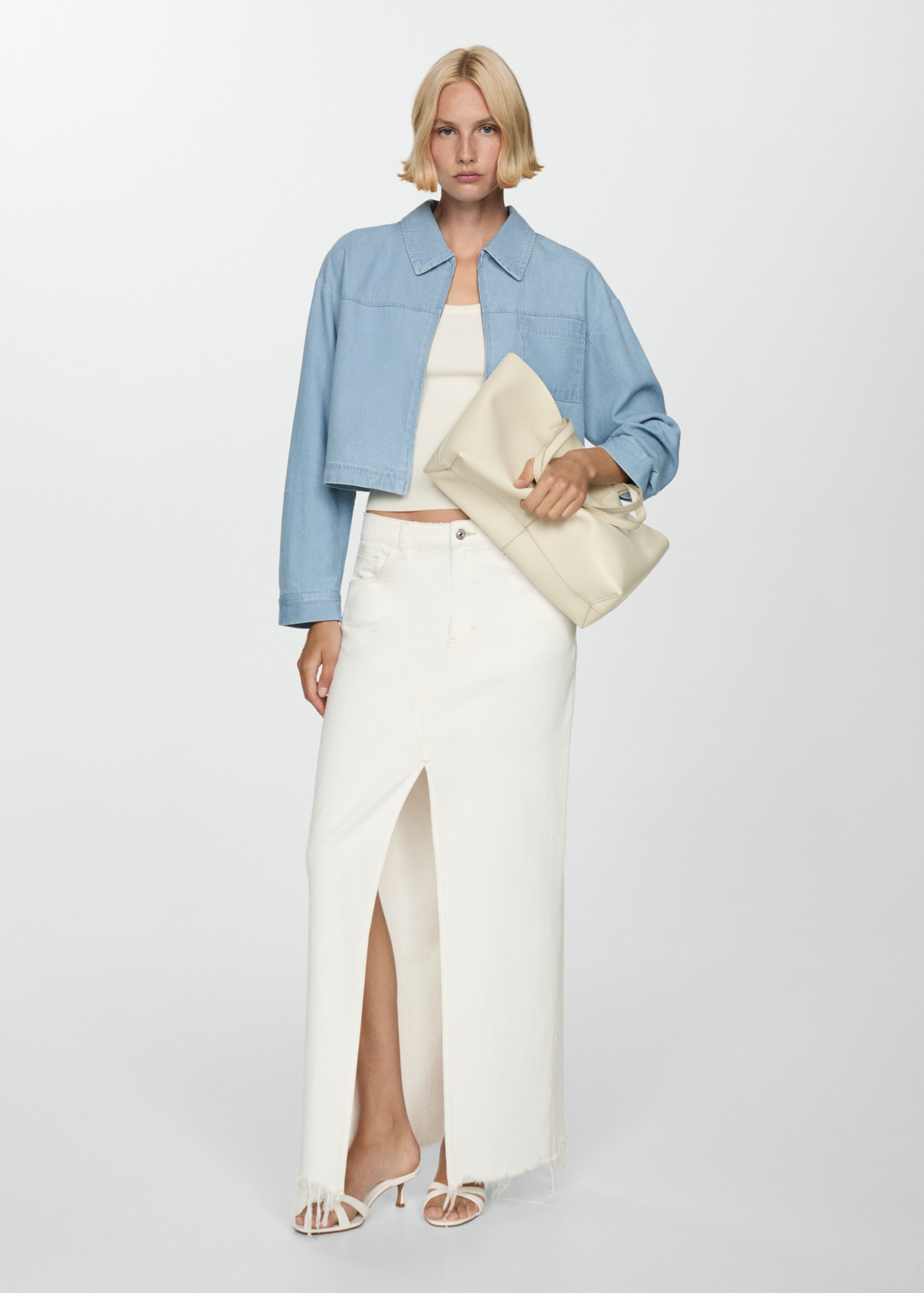 Pocket denim overshirt - Details of the article 2, Light Blue. Ref: 77054014-00.
