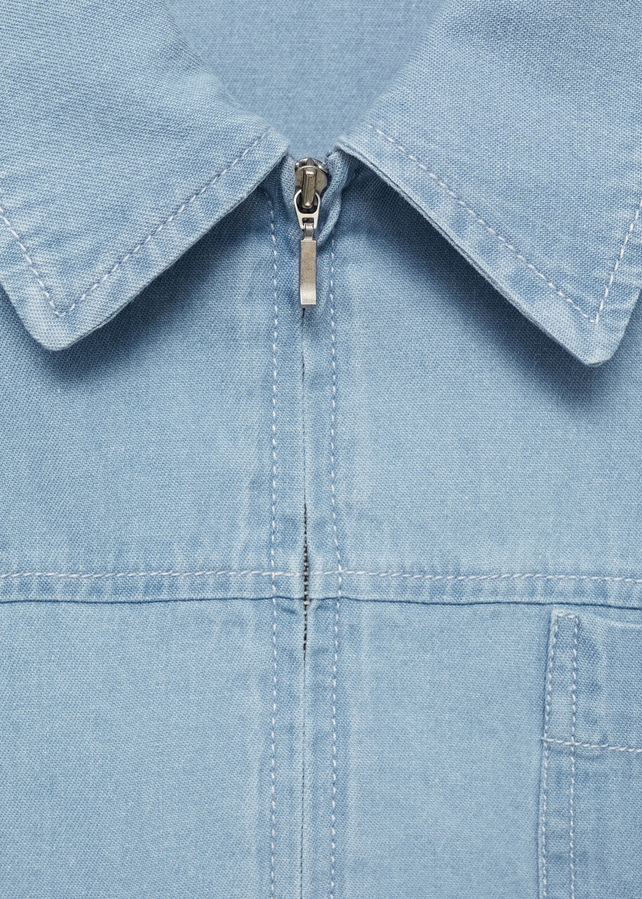 Pocket denim overshirt - Details of the article 8, Light Blue. Ref: 77054014-00.