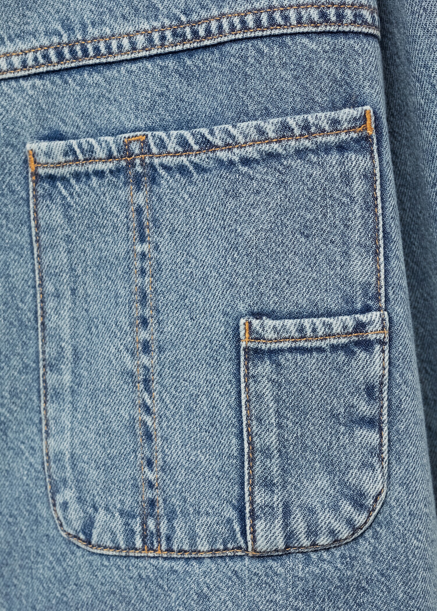 Denim overshirt with frayed hem - Details of the article 0
