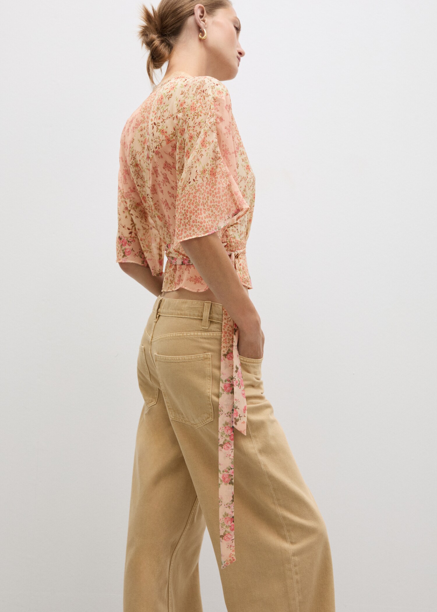 Blouse cache-cœur en imprimé fleuri - Détail de l'article 2