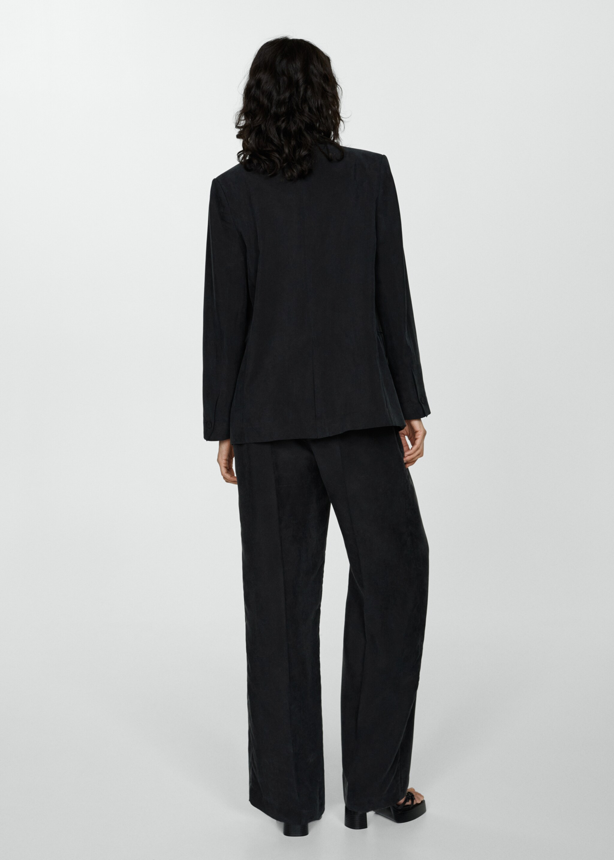 Straight-fit cupro trousers - Reverse of the article, Black. Ref: 77054024-00.