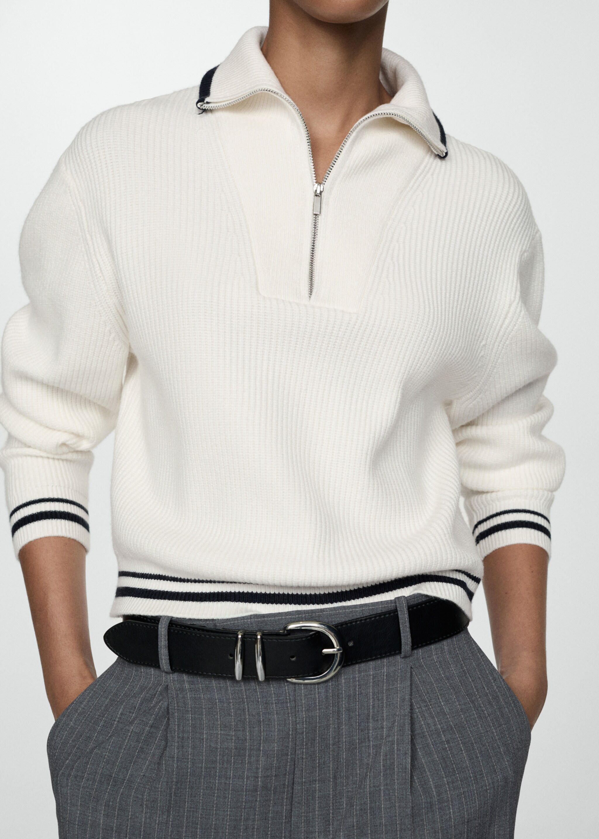 Striped sweater with zip - Medium plane, Ecru. Ref: 77054031-00.