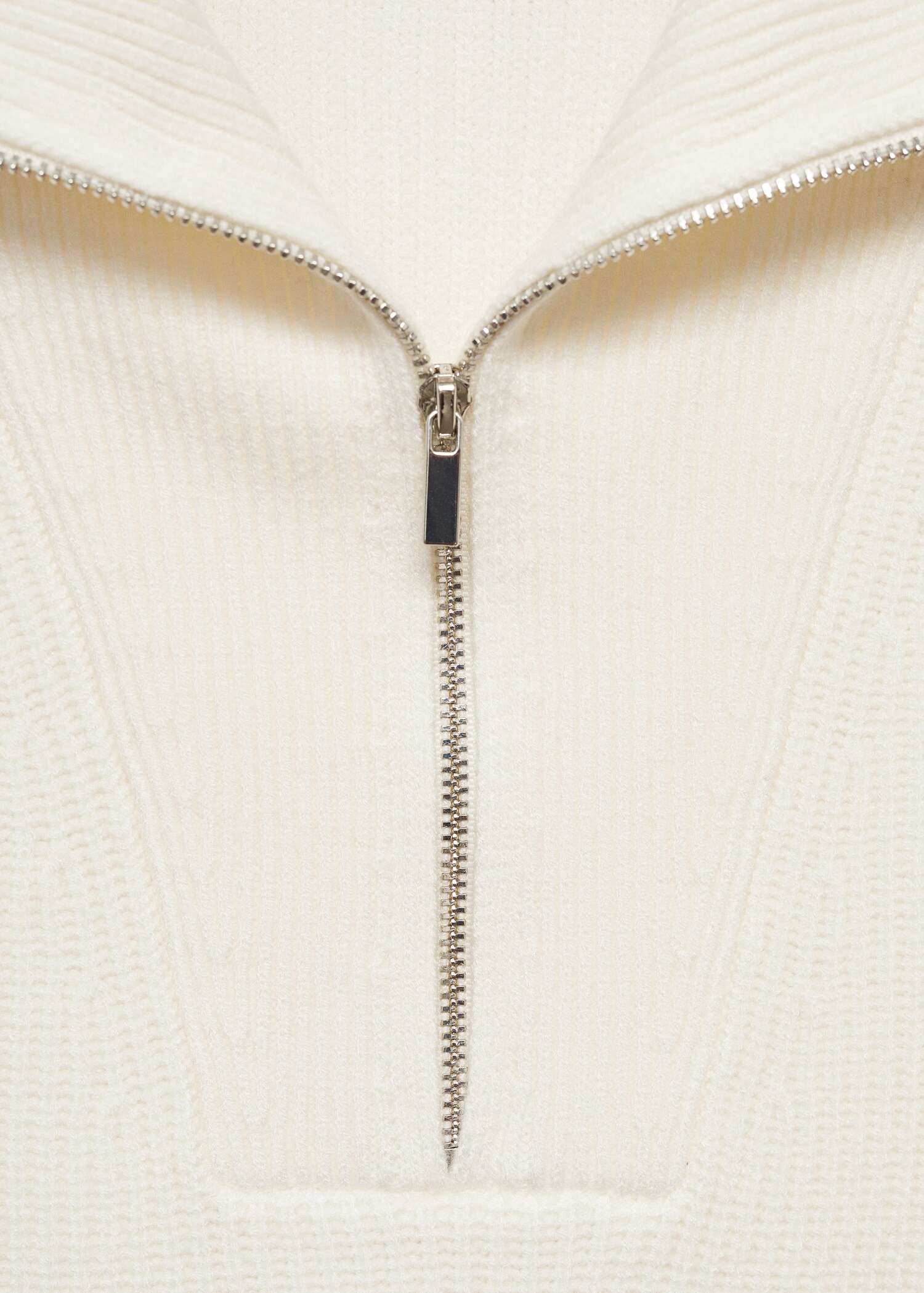 Striped sweater with zip - Details of the article 8