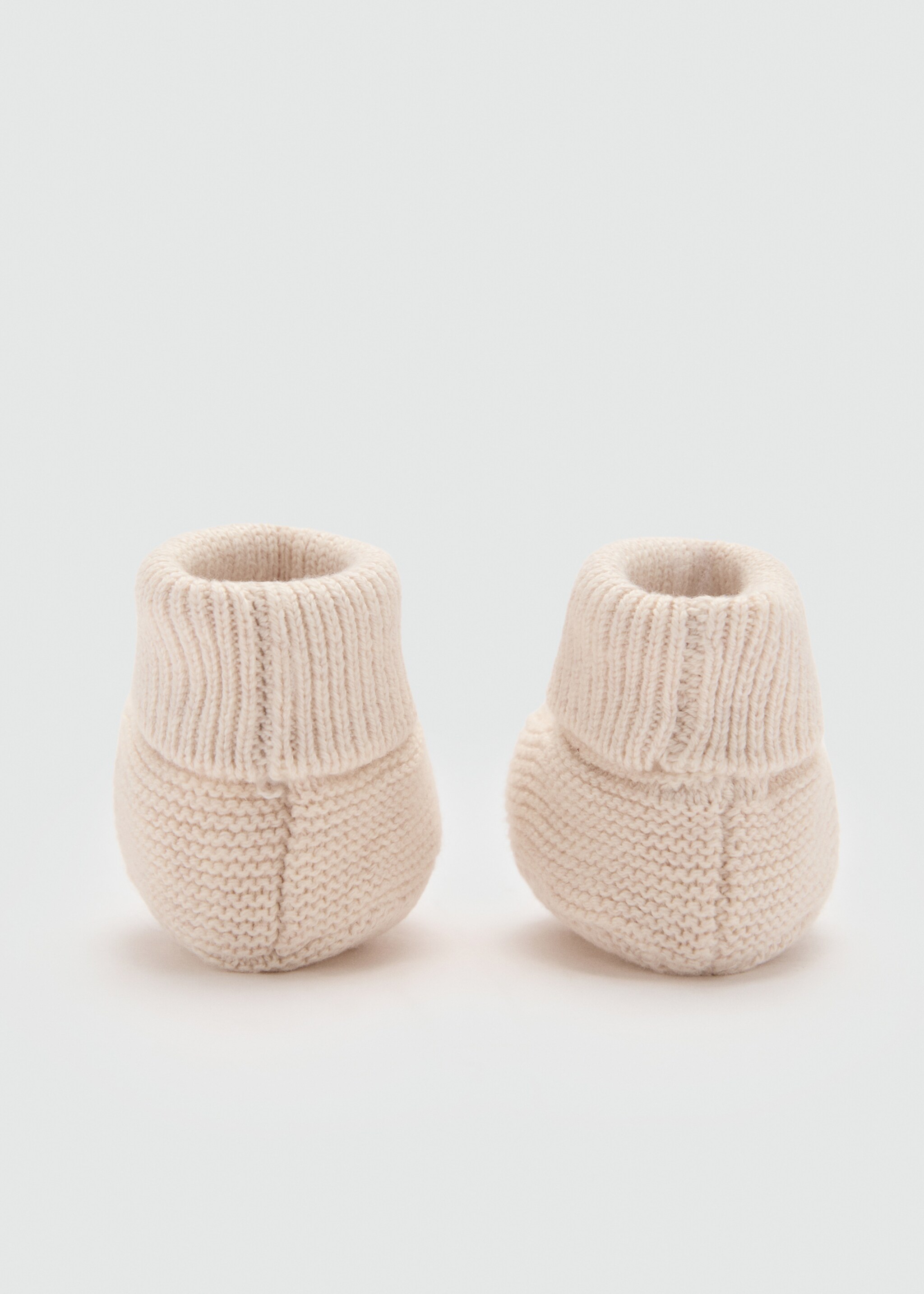 Booties with little ears - Details of the article 8