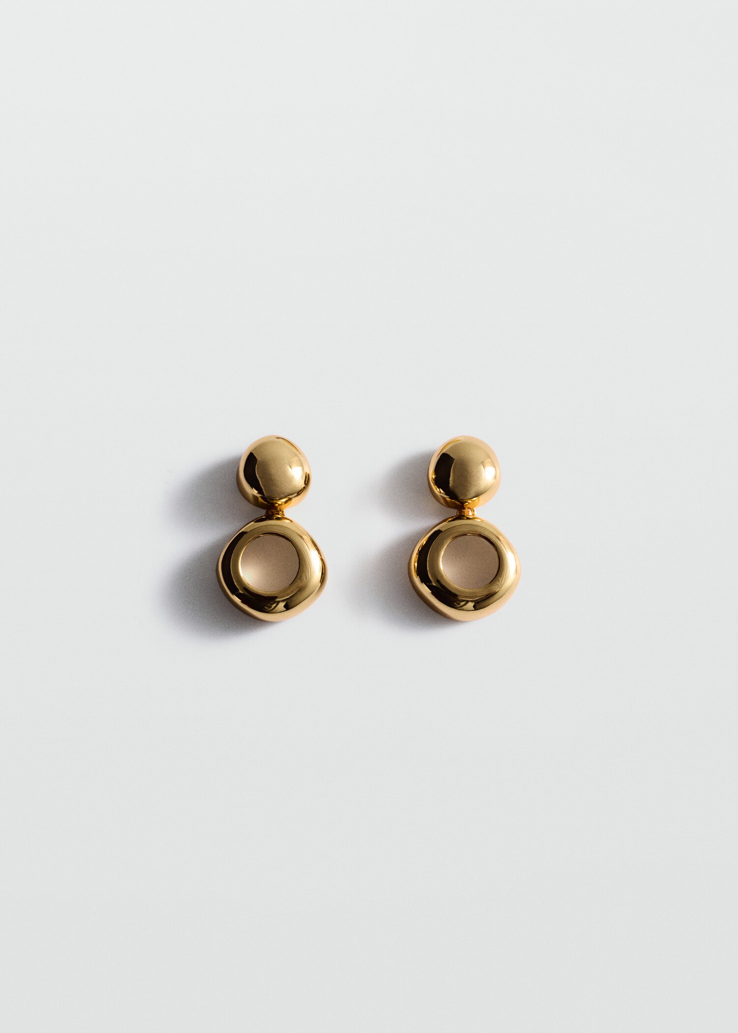 Pendientes diseño circular - Artículo sin modelo