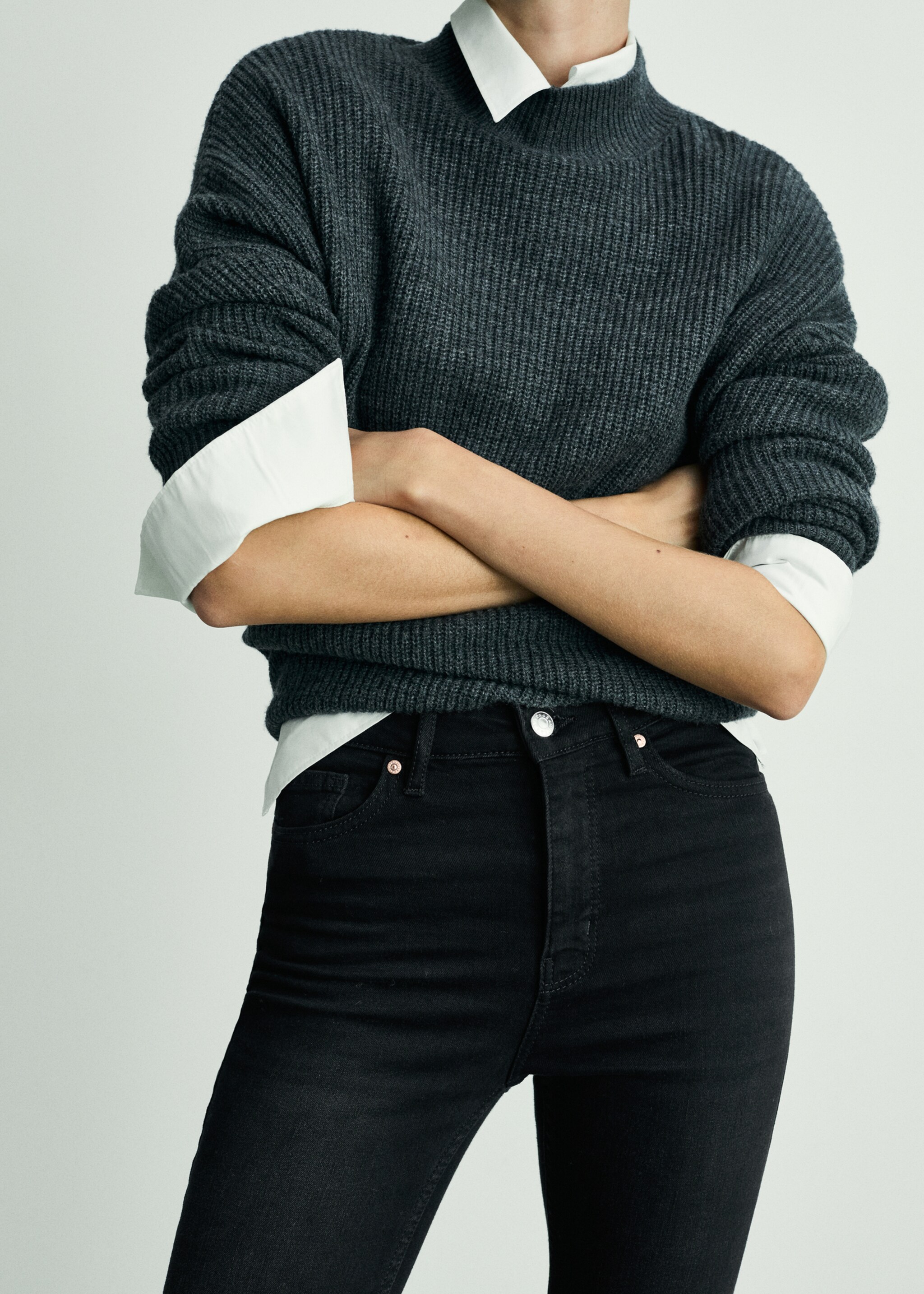 Texans skinny tir alt - Detall de l'article 6, Black denim. Ref: 77054059-00.