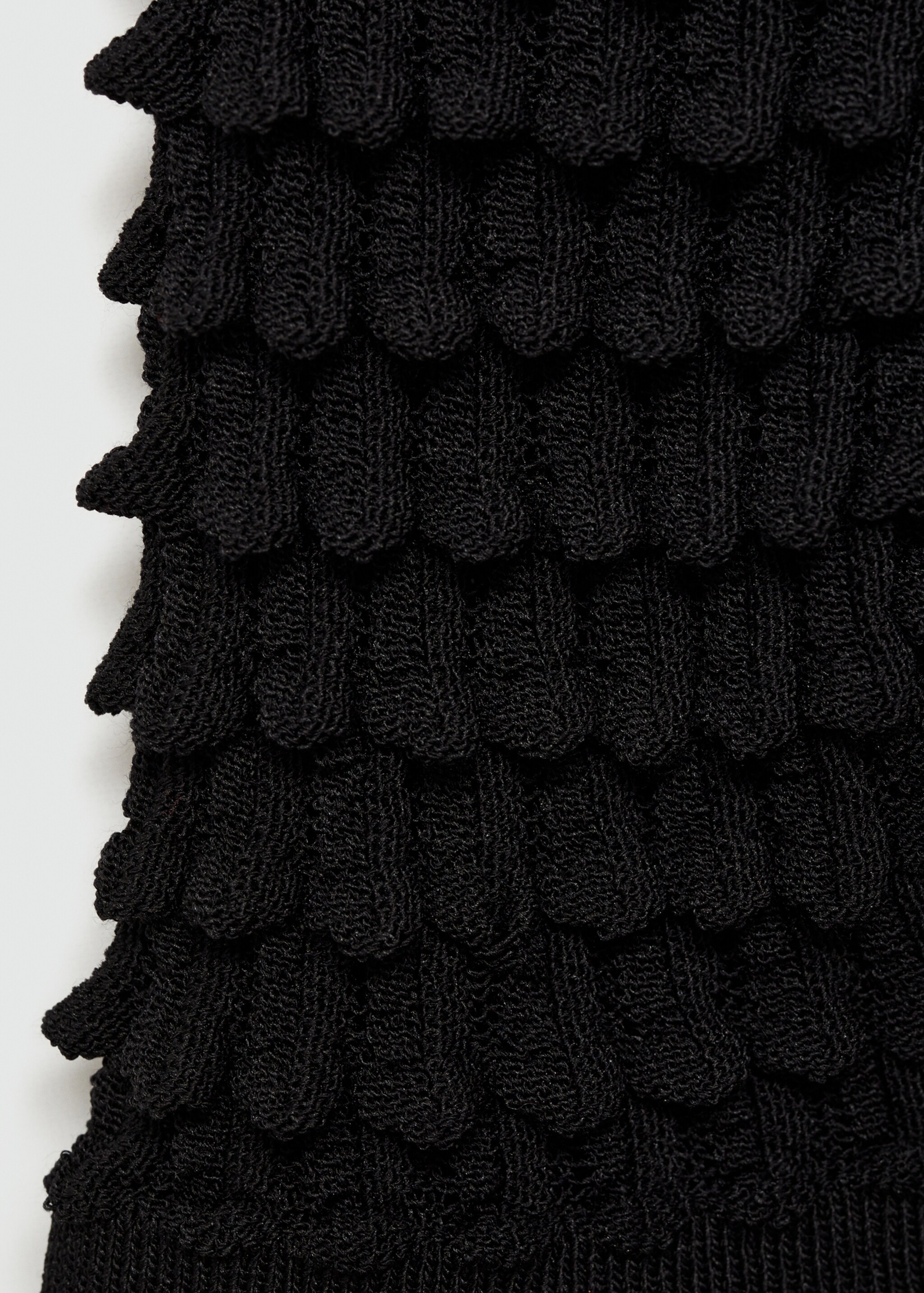Short sleeve textured sweater - Details of the article 8, Black. Ref: 77054061-00.