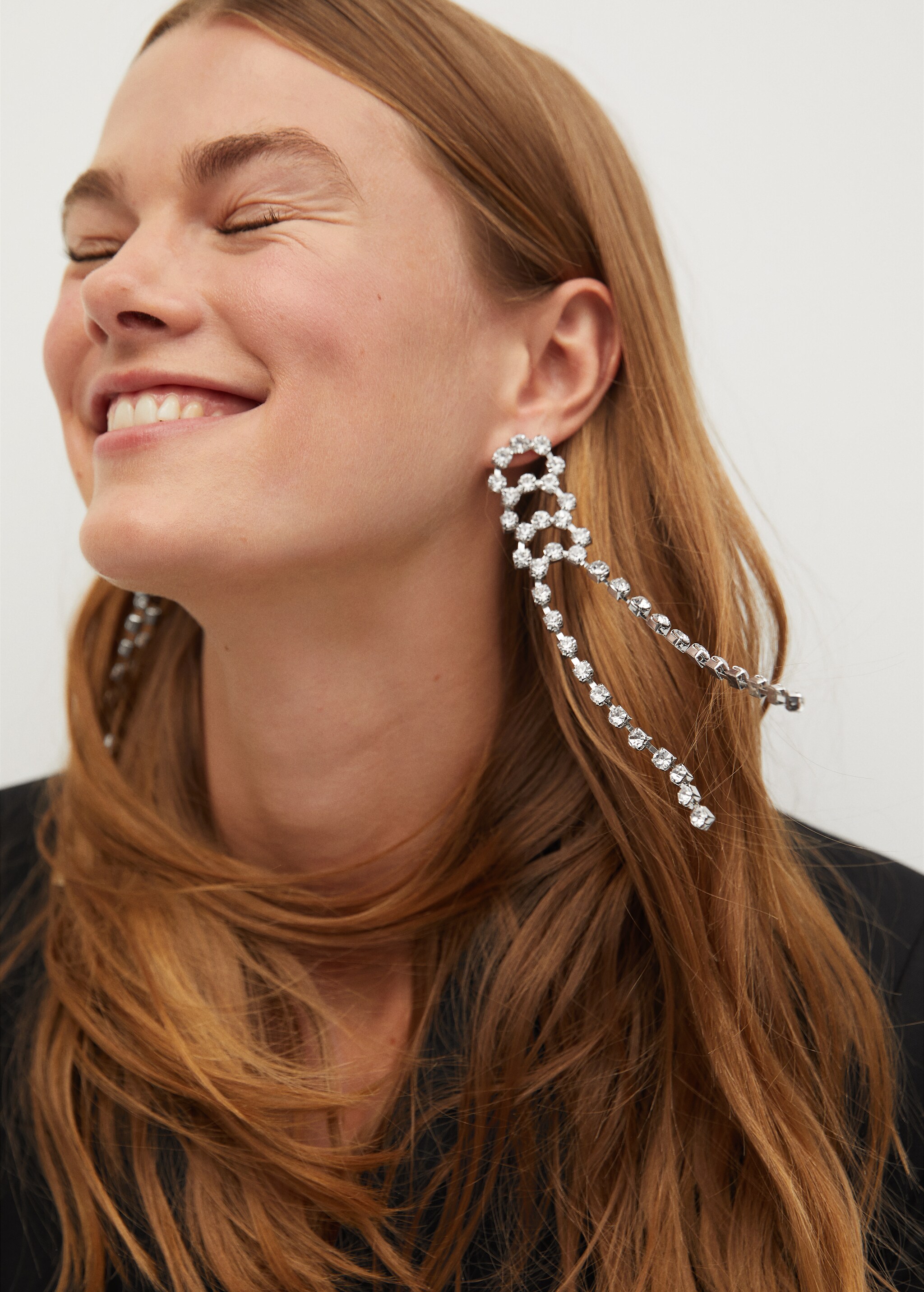 Boucles d'oreilles pendentifs strass - Détail de l'article 9