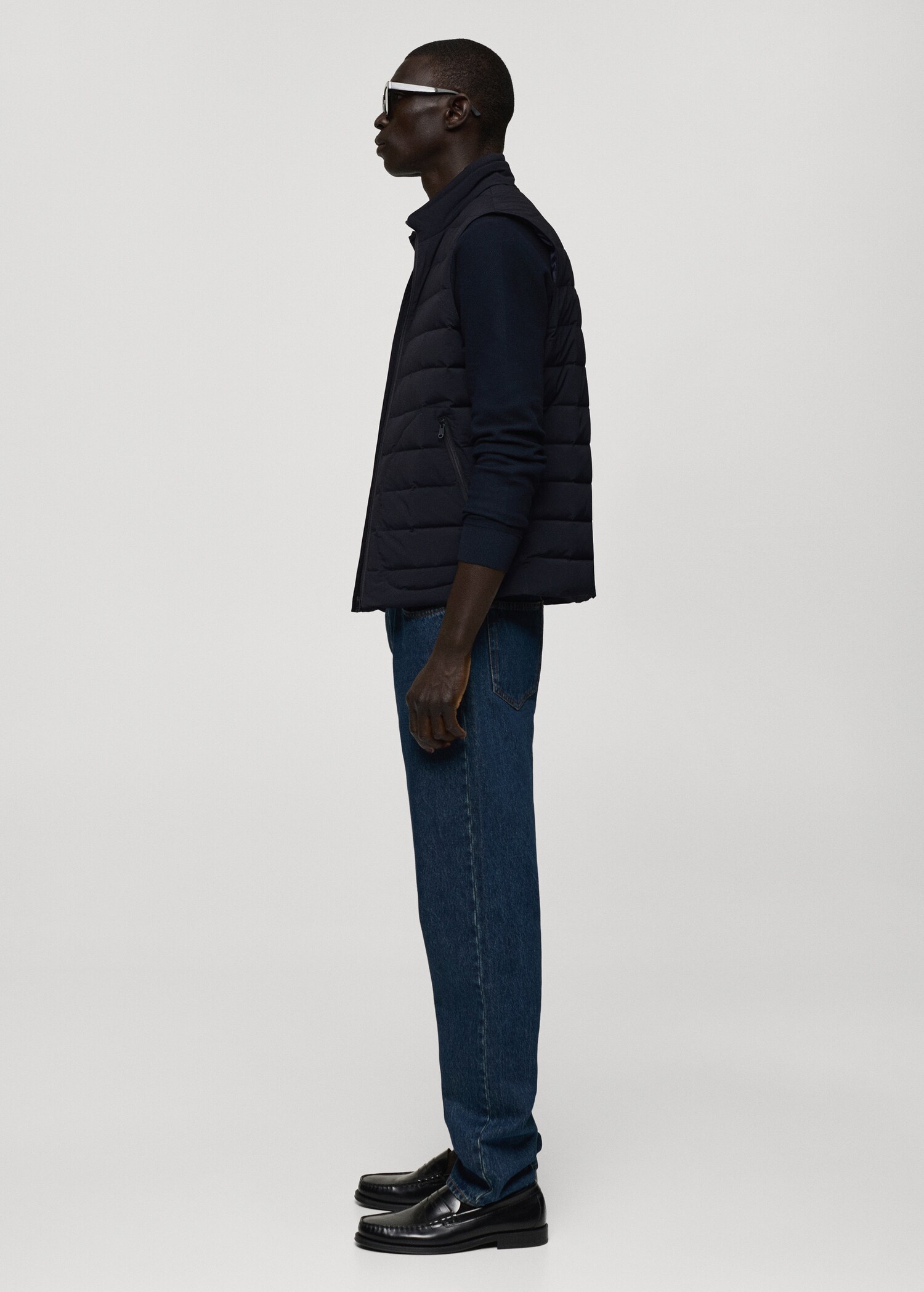 Quilted gilet with feather filling - Details of the article 2