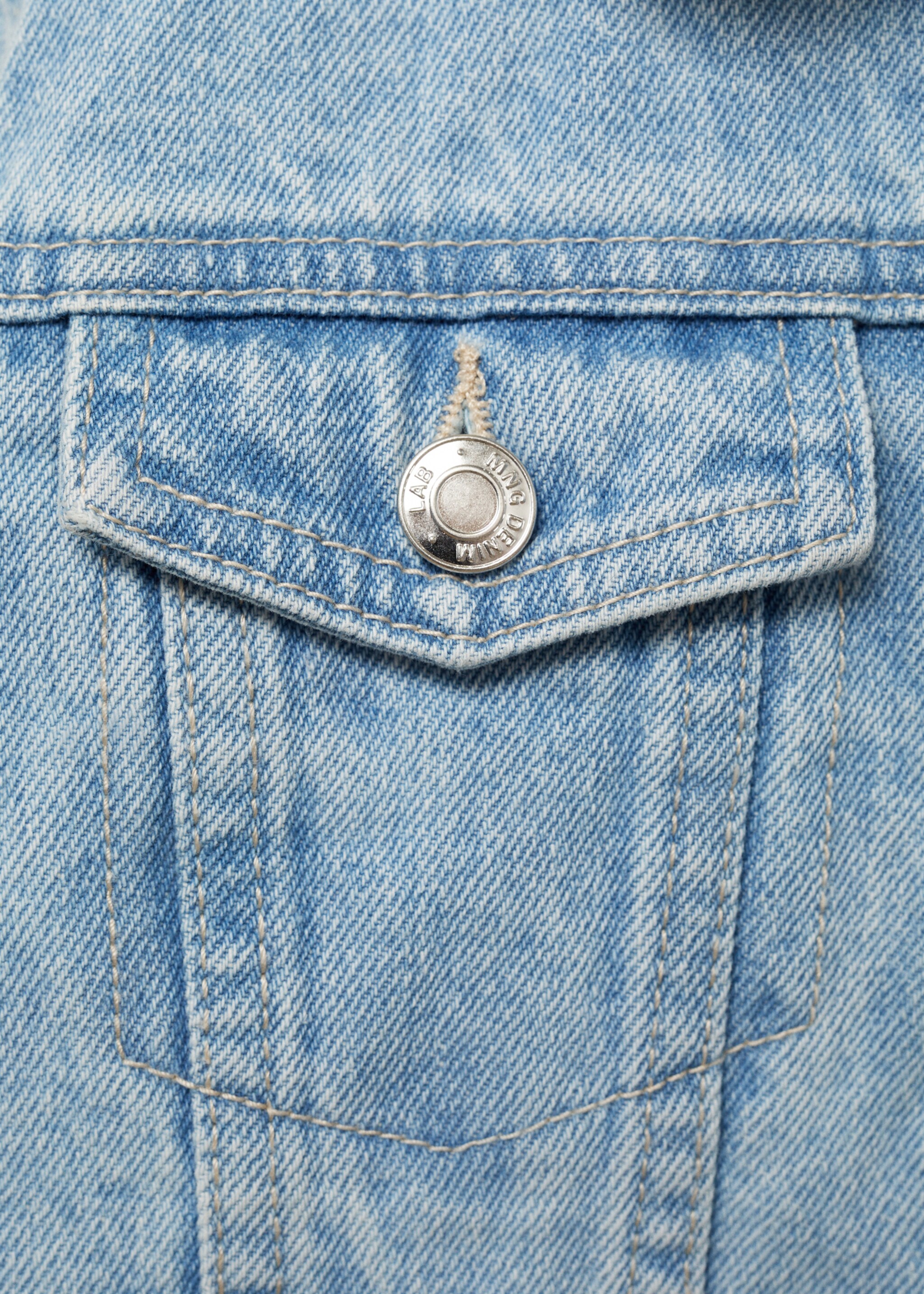 Fur-effect inner jacket - Details of the article 8, Light Blue. Ref: 77054434-00.