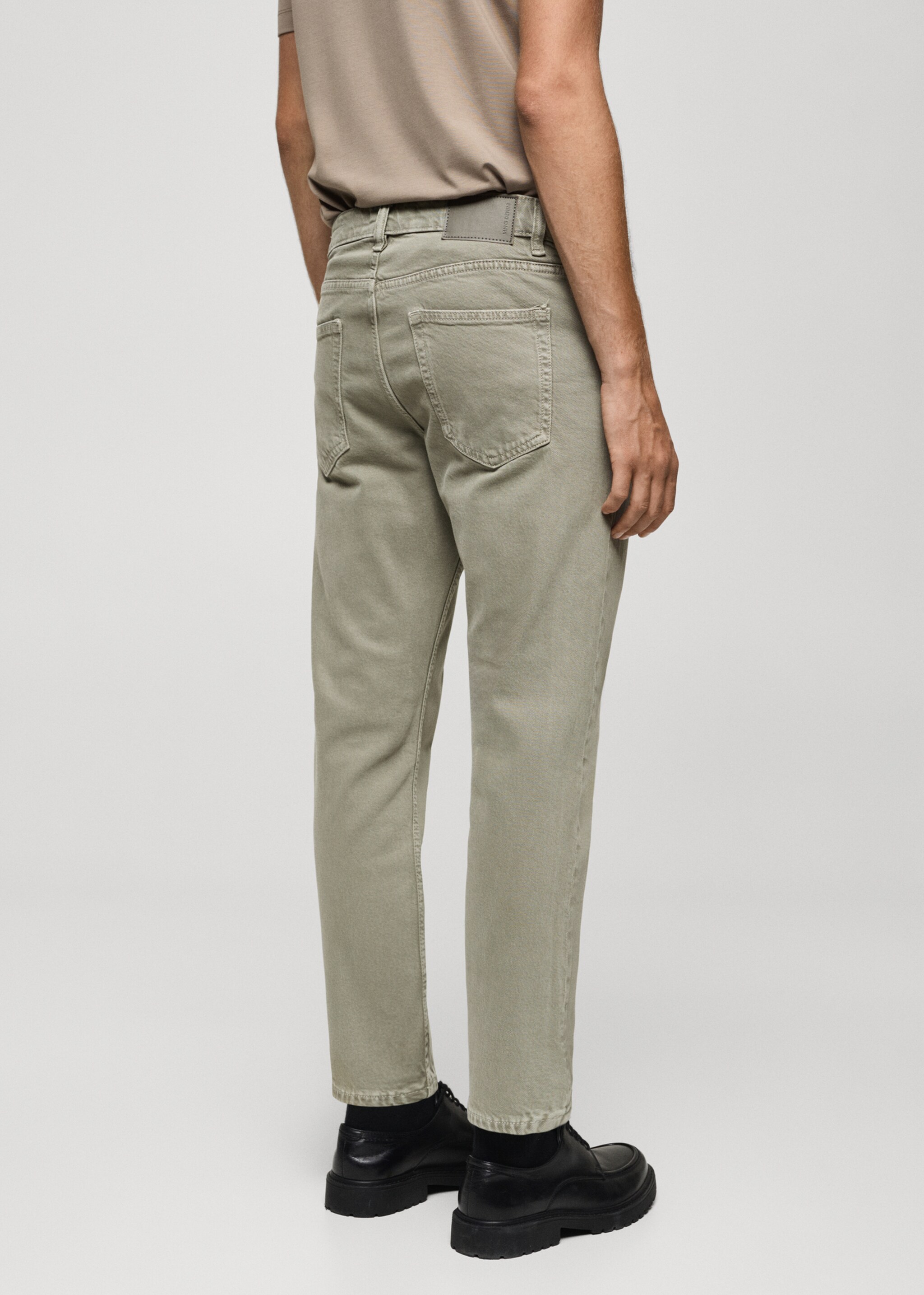 Tapered-Jeans Ben in Cropped-Länge - Rückseite des Artikels