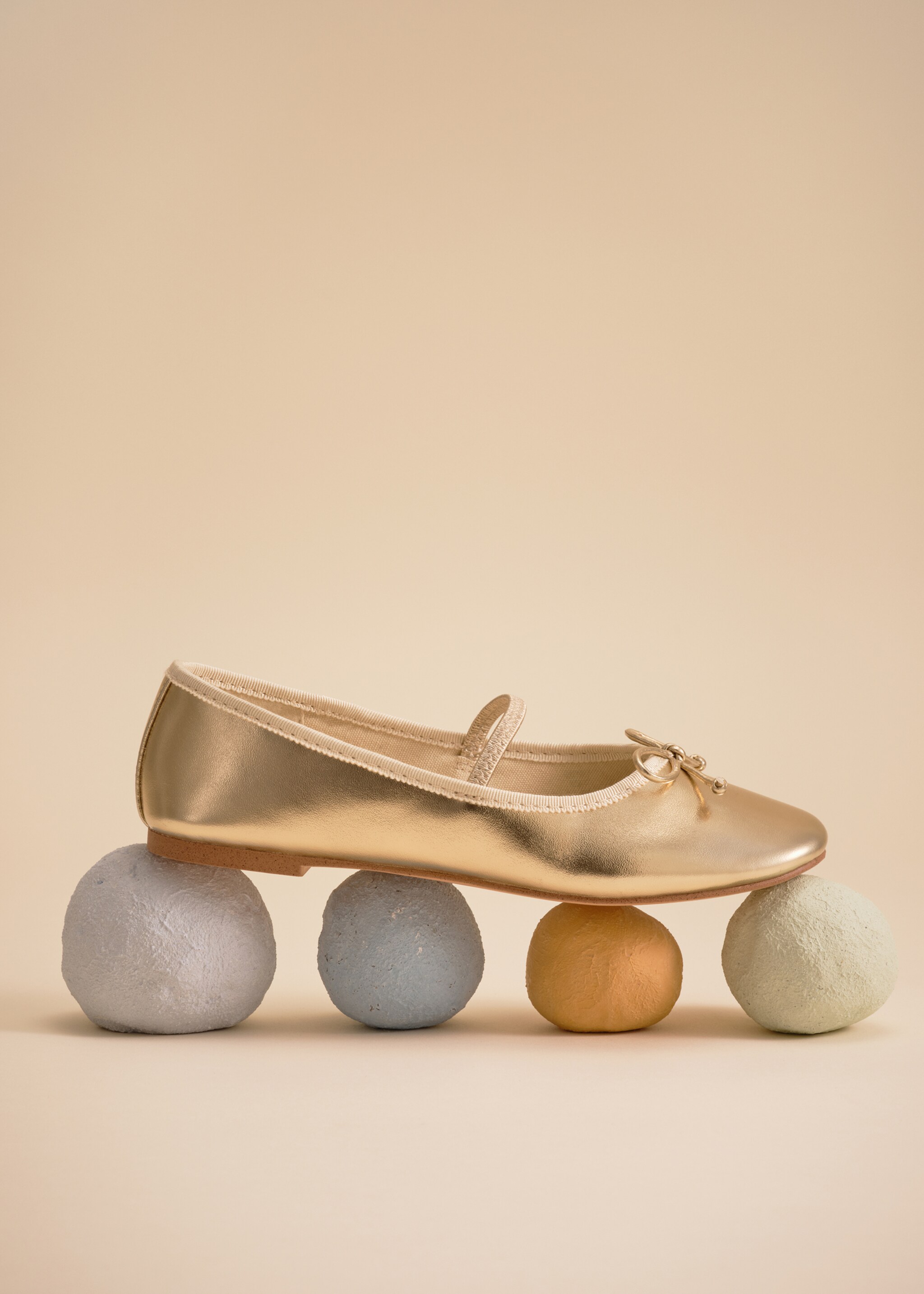 Ballerinas mit Metallic-Riemen - Detail des Artikels 5