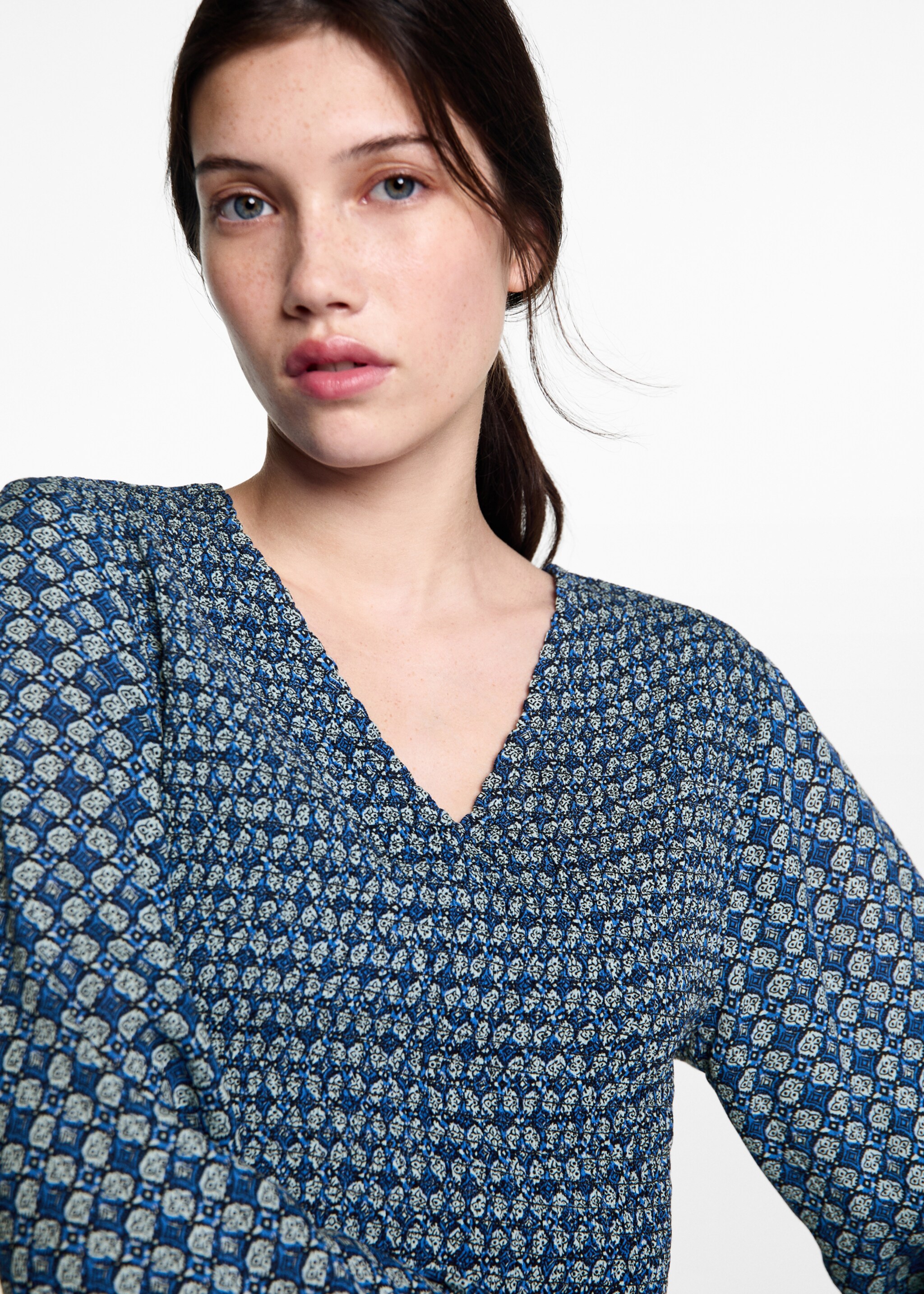 Ruched printed blouse - Details of the article 1