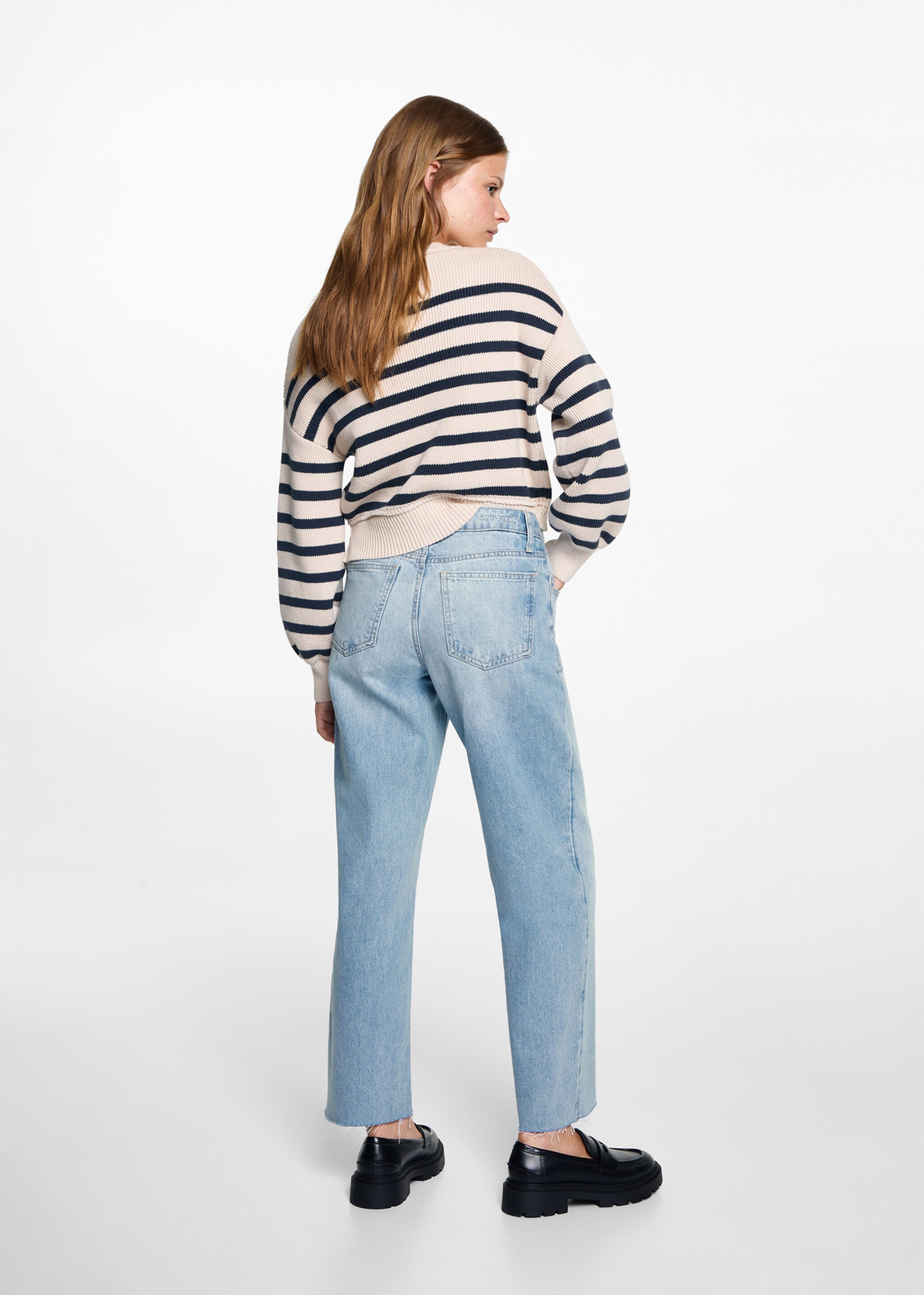 Jeans in culottestijl met naad - Achterkant van het artikel, Middenblauw. Ref: 77055146-00.